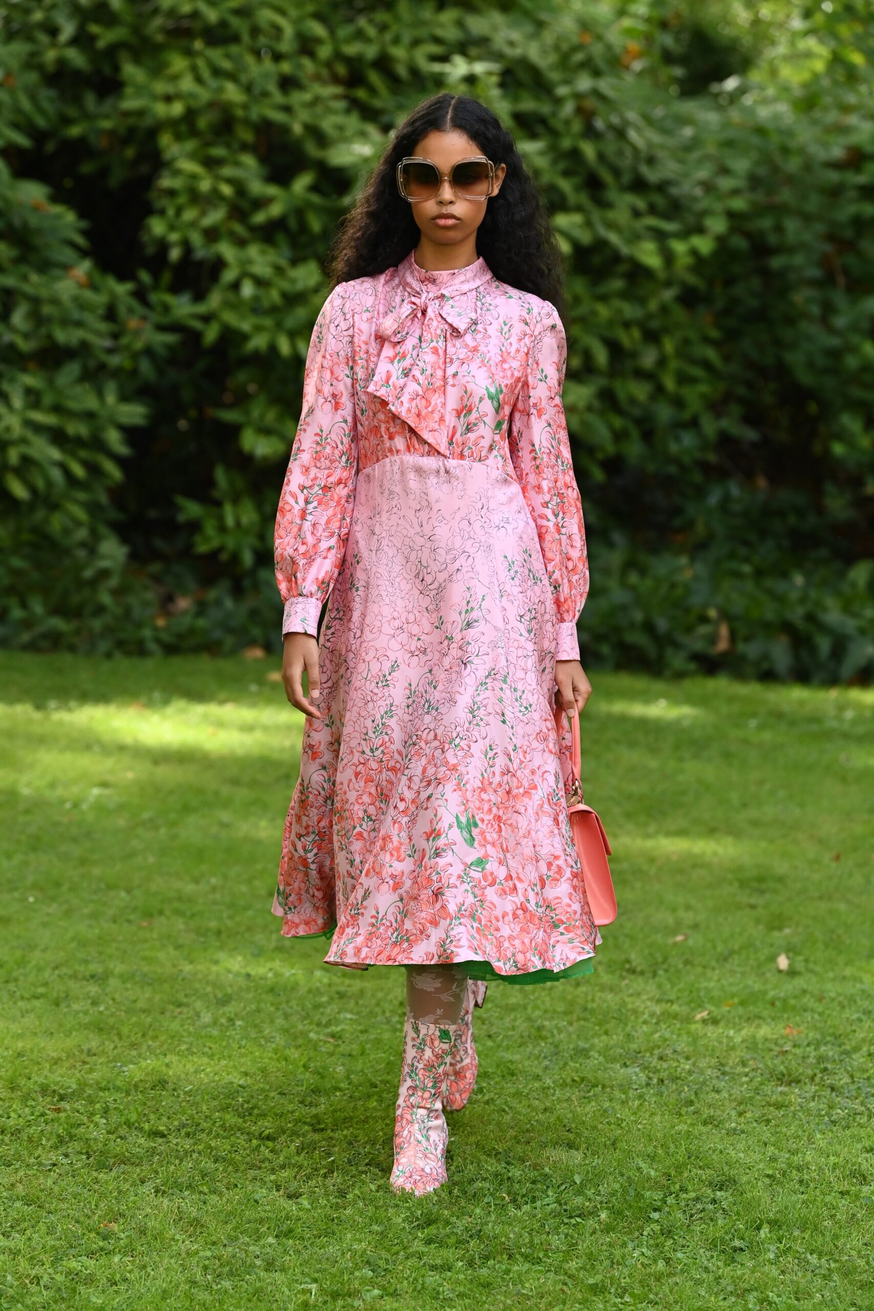 Bora Aksu S/S 22 Look 2
