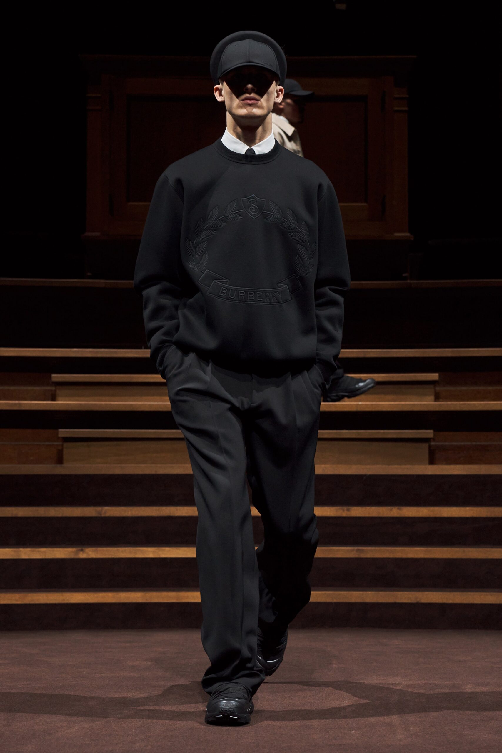 Burberry F/W 22 Menswear Look 5