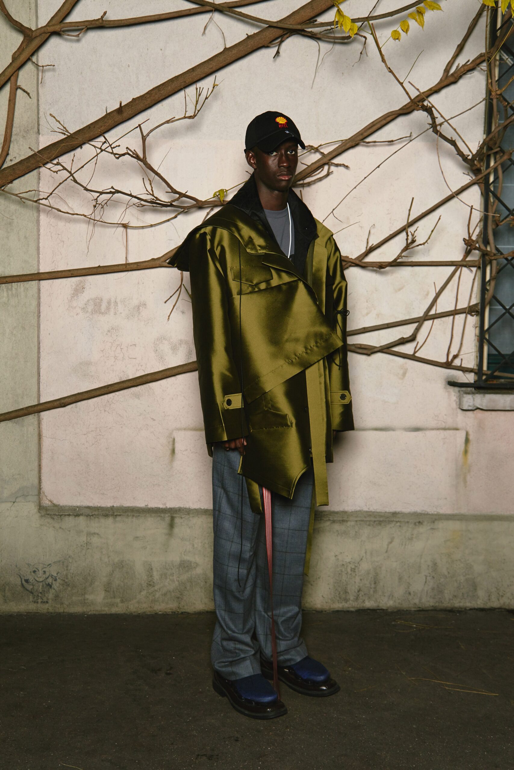 green satin long-sleeve collared oversized panelled pockets coat