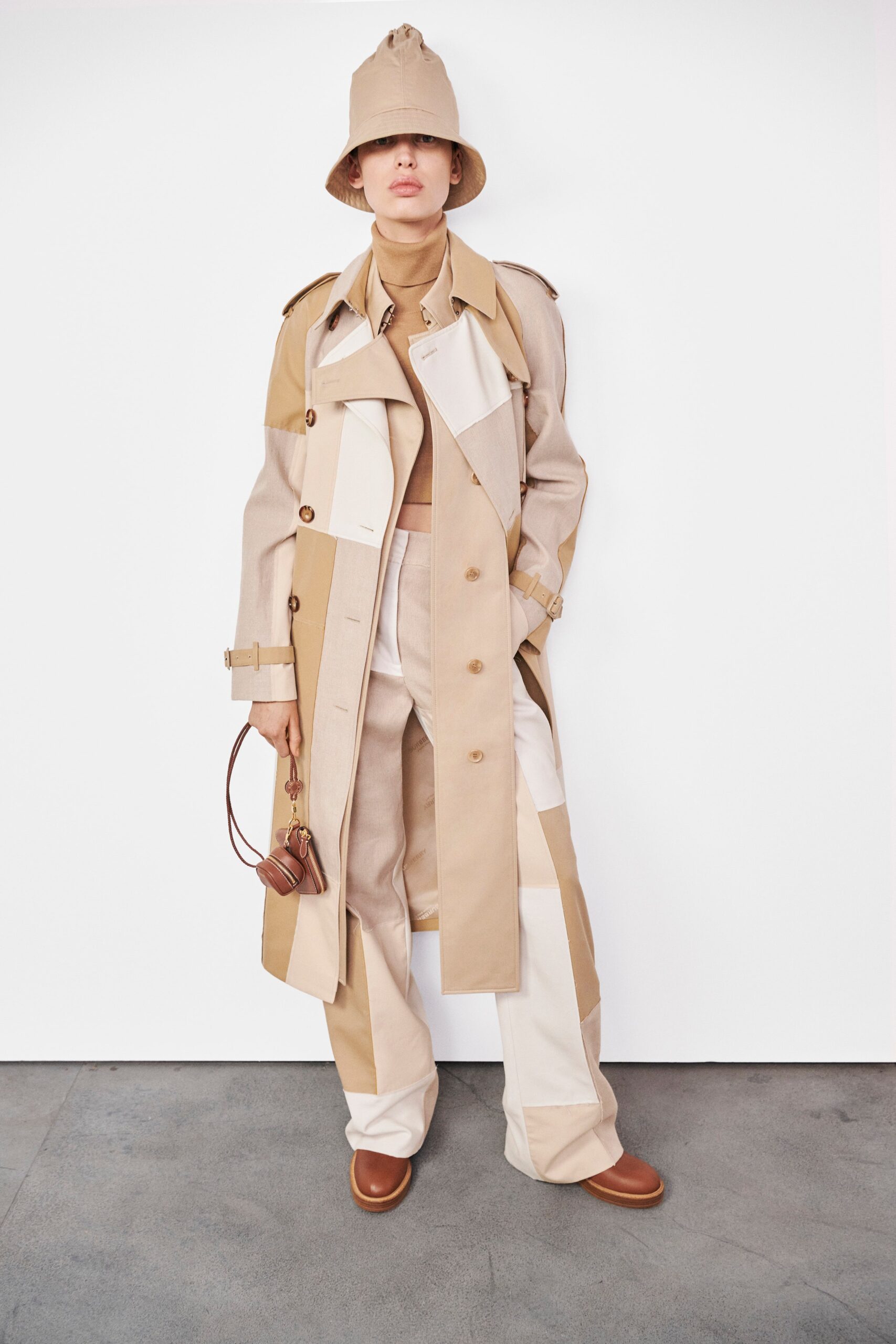 beige canvas wide-brimmed hat