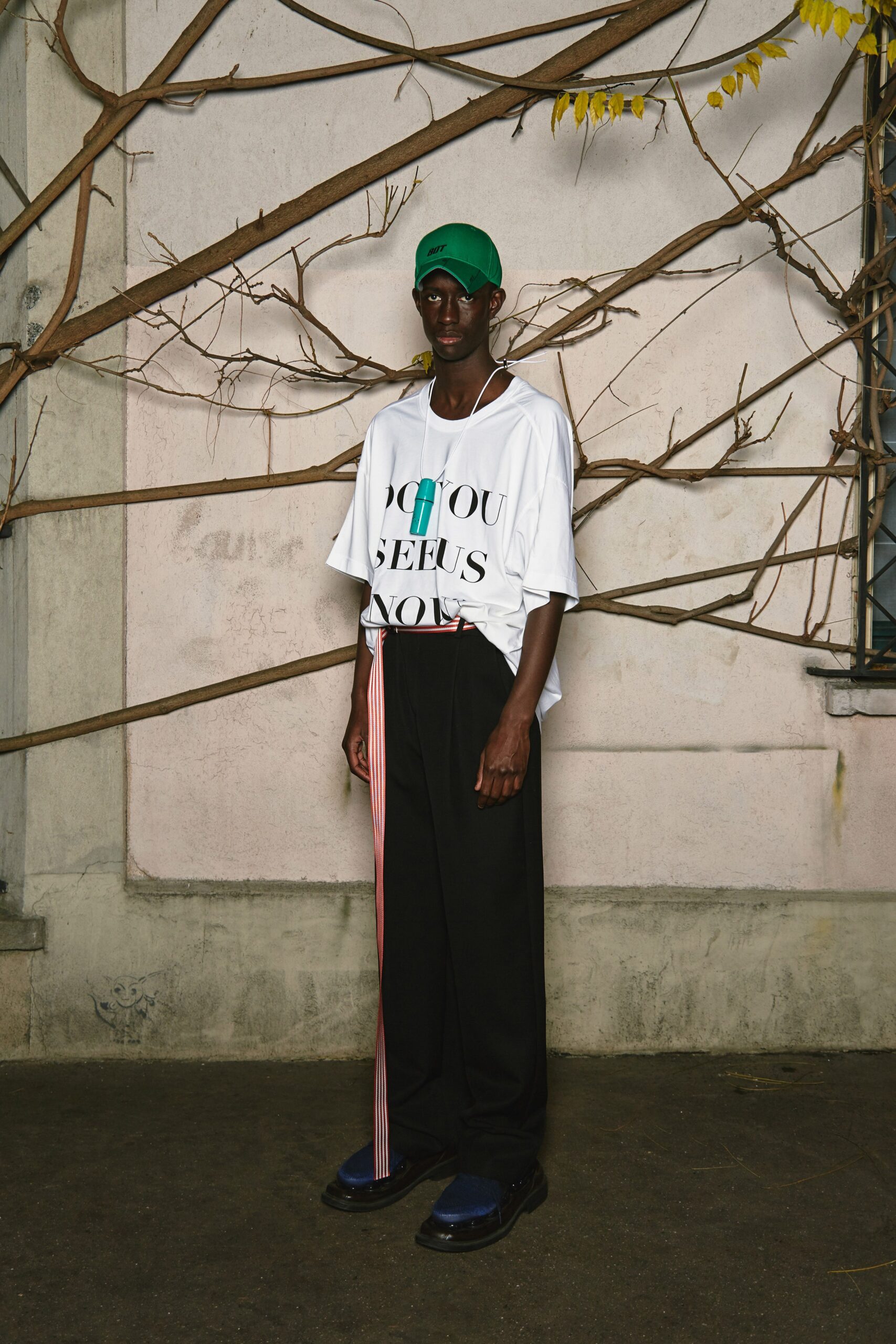 oversized white printed t-shirt