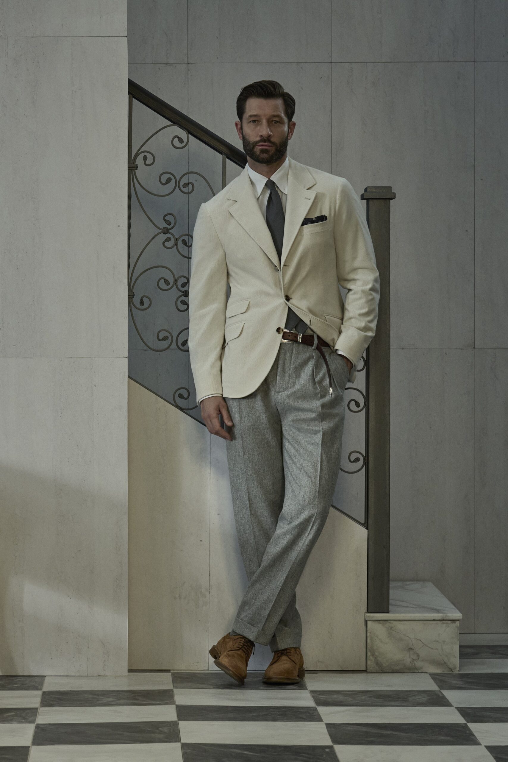 gray wool tailored straight-leg belted pants