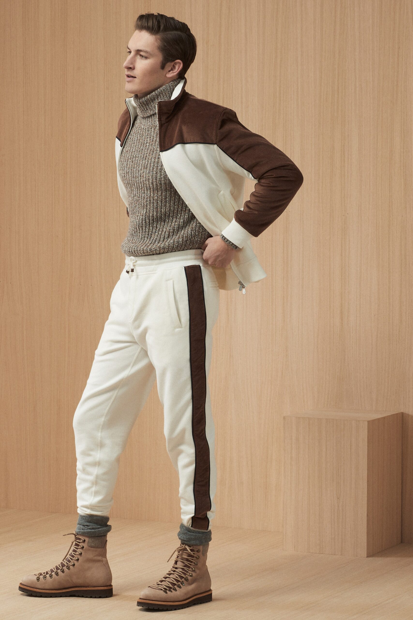 gray knit crew textured socks