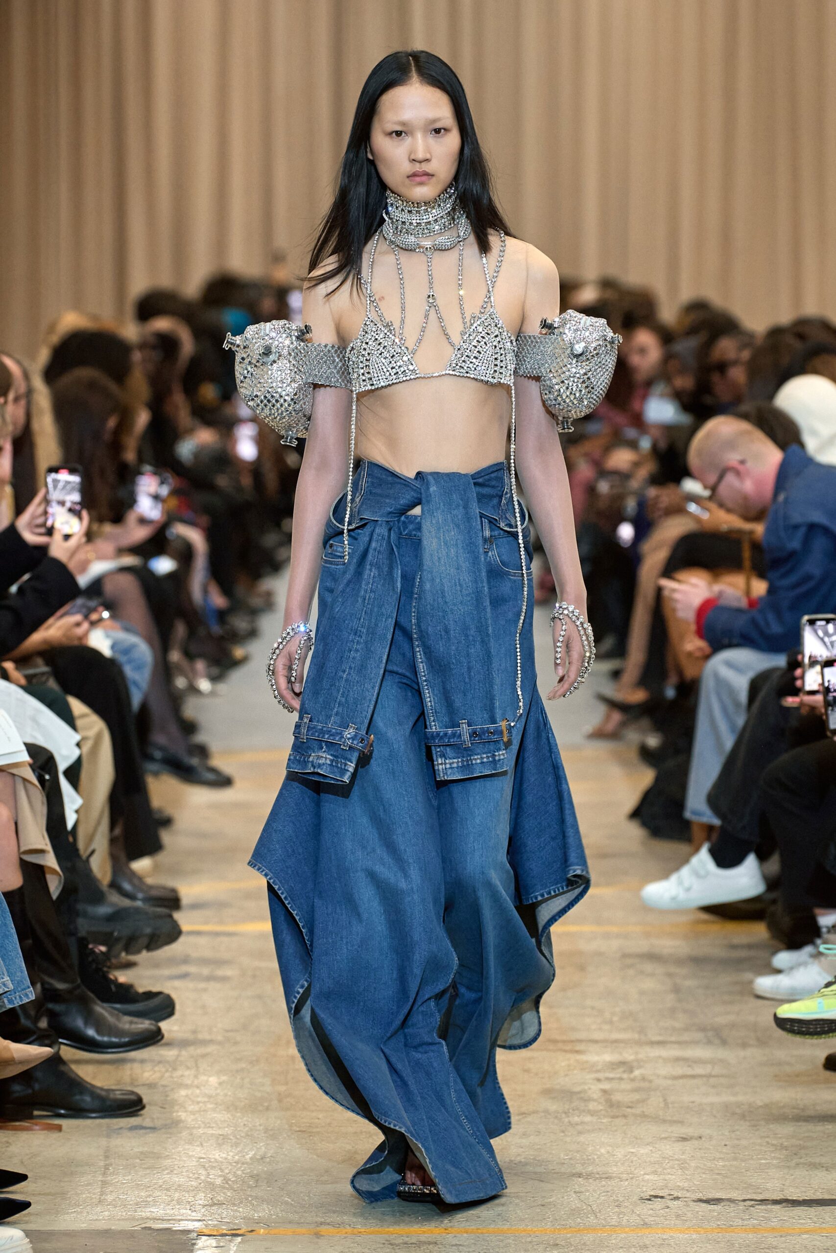 Burberry S/S 23 Look 59