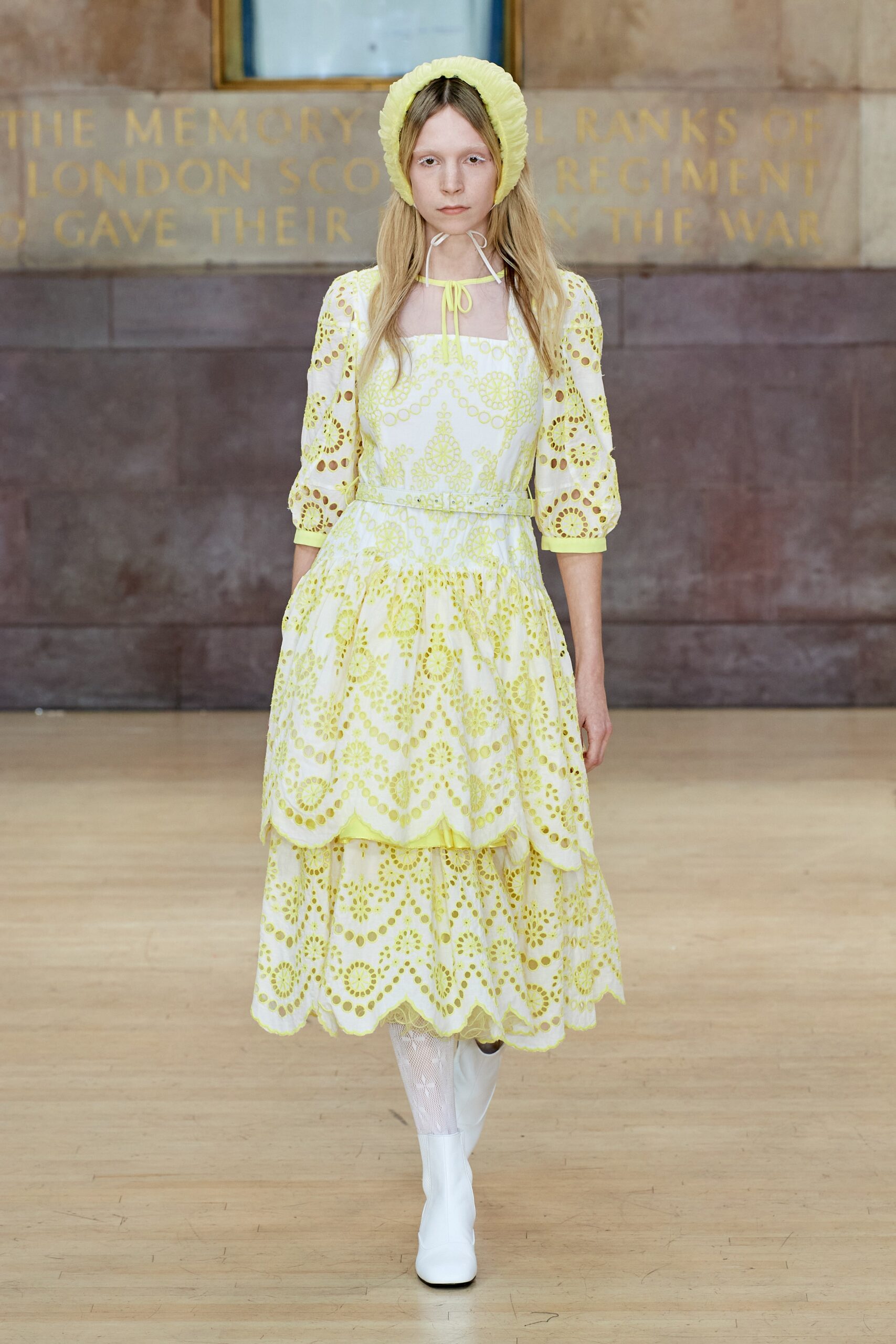 Bora Aksu S/S 23 Look 75
