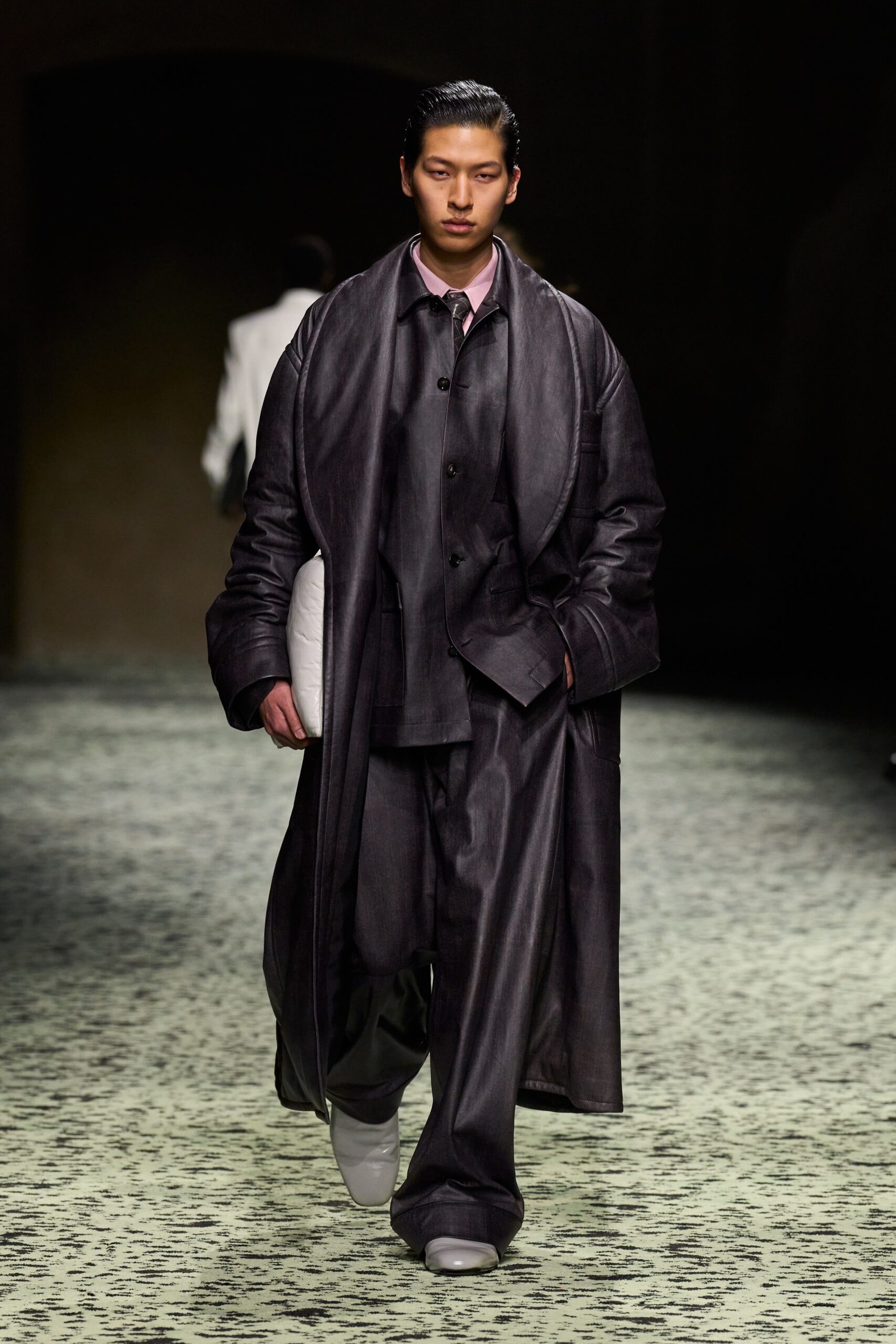 Bottega Veneta F/W 23 Look 86