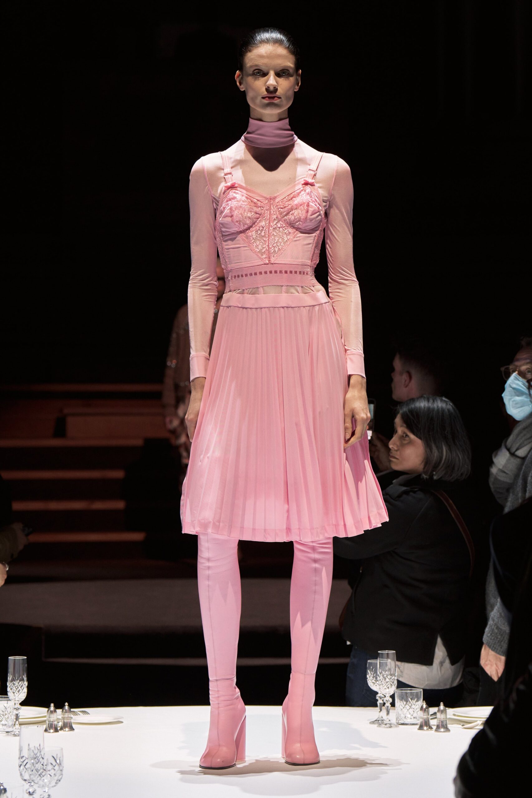 Burberry F/W 22 Look 119