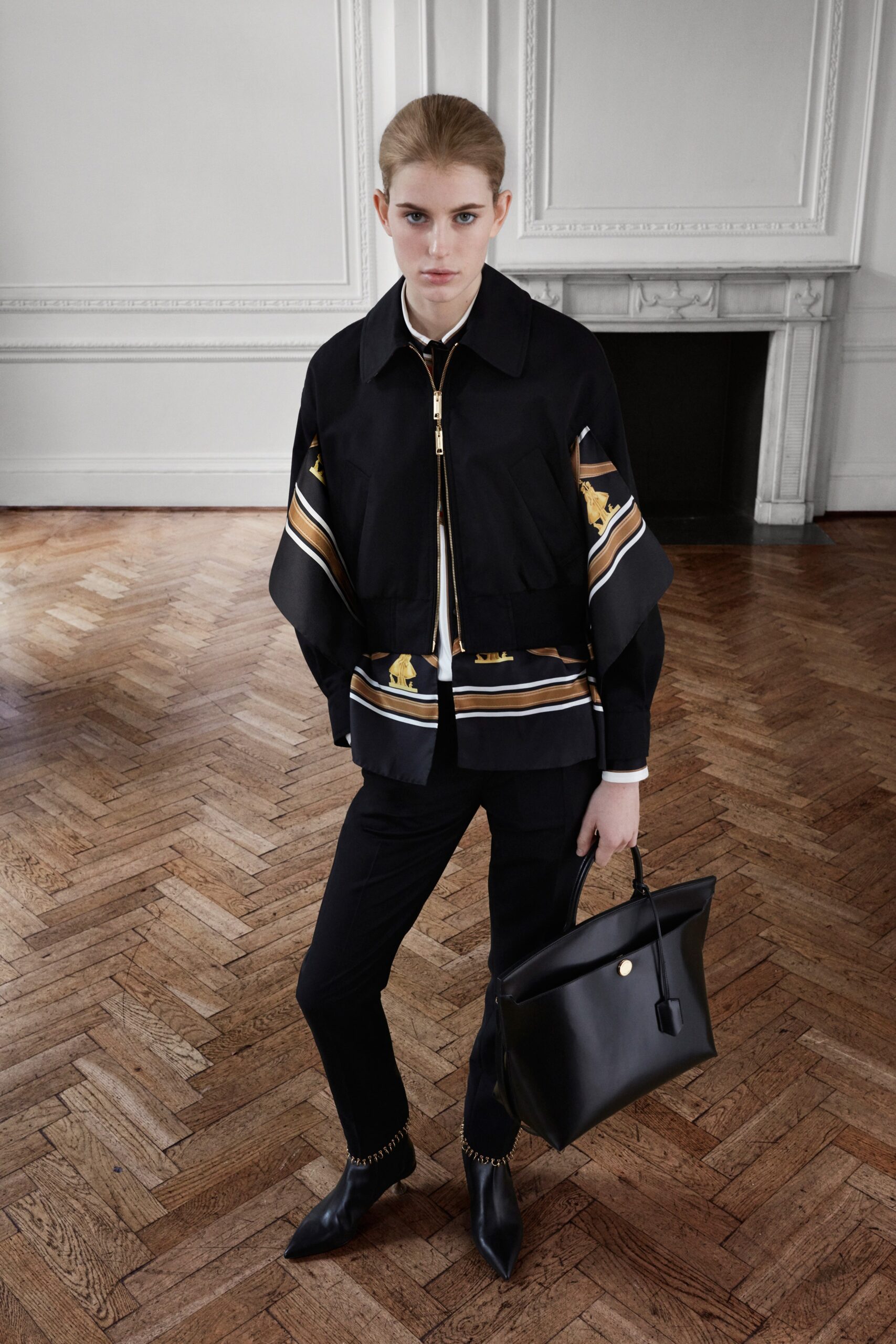 Burberry F/W 19 Look 92
