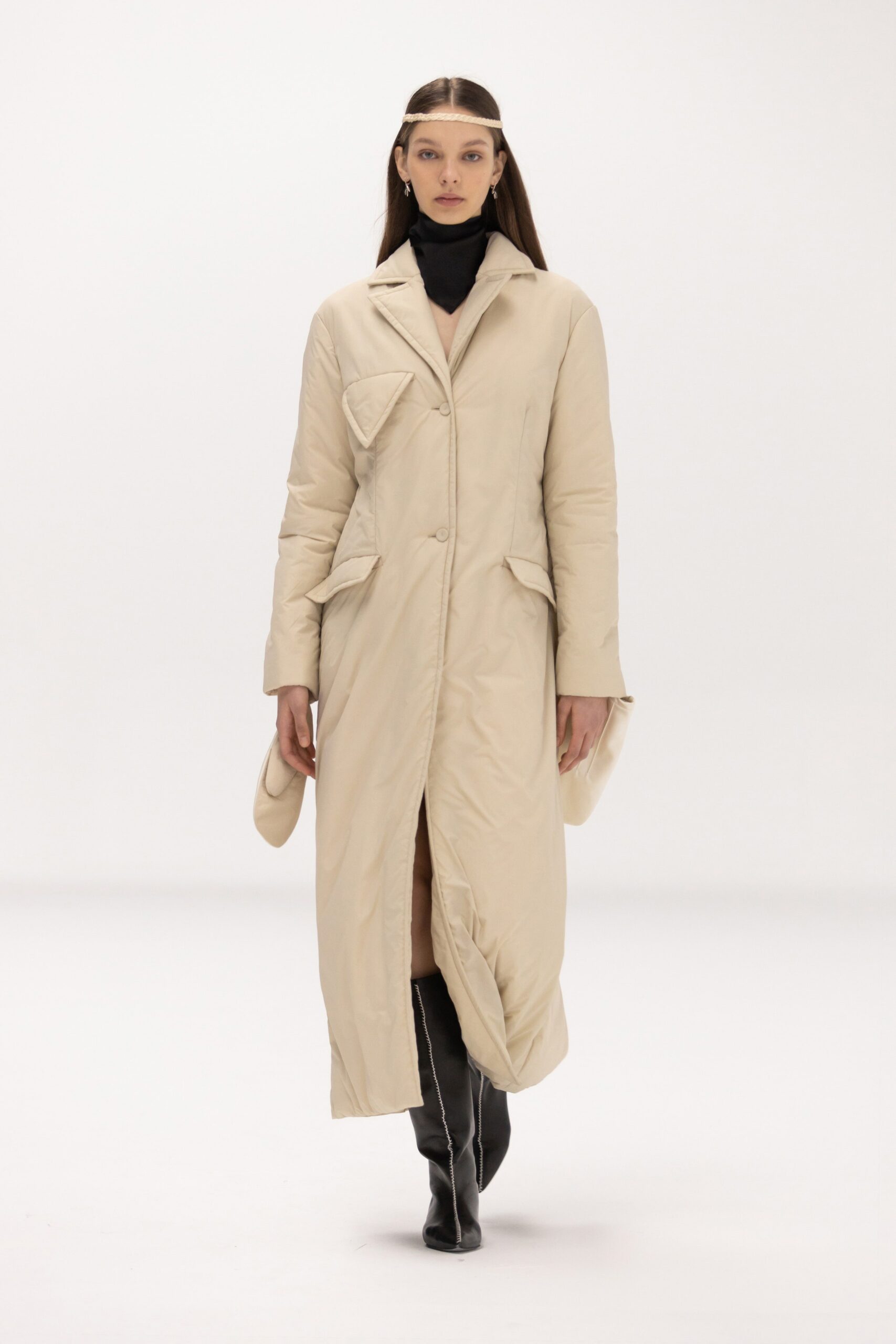 Bevza F/W 21 Look 80