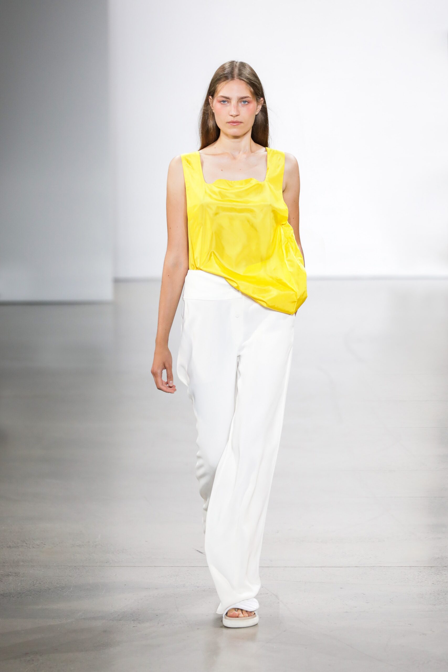 Bevza S/S 22 Look 93