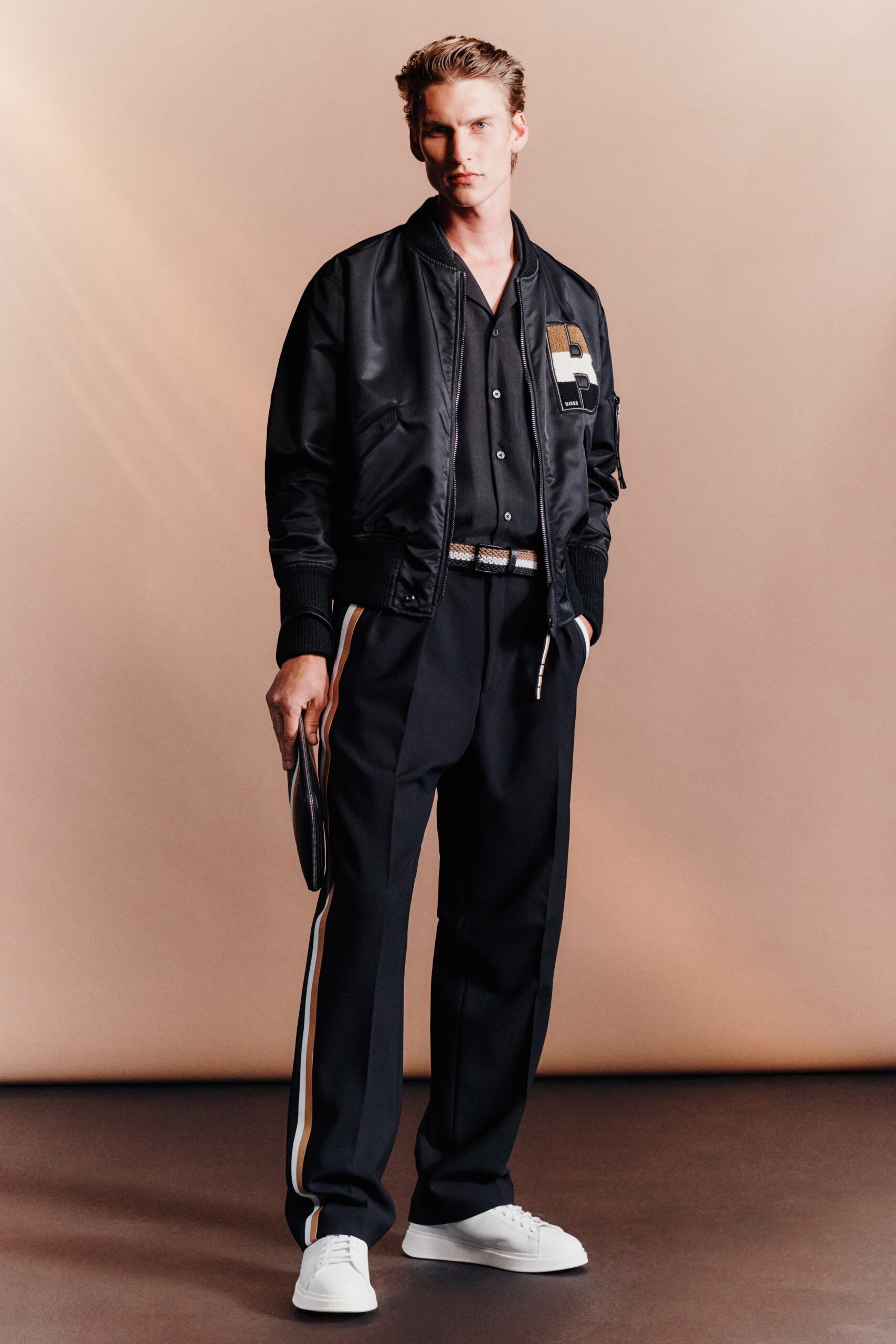 Boss S/S 22 Look 101