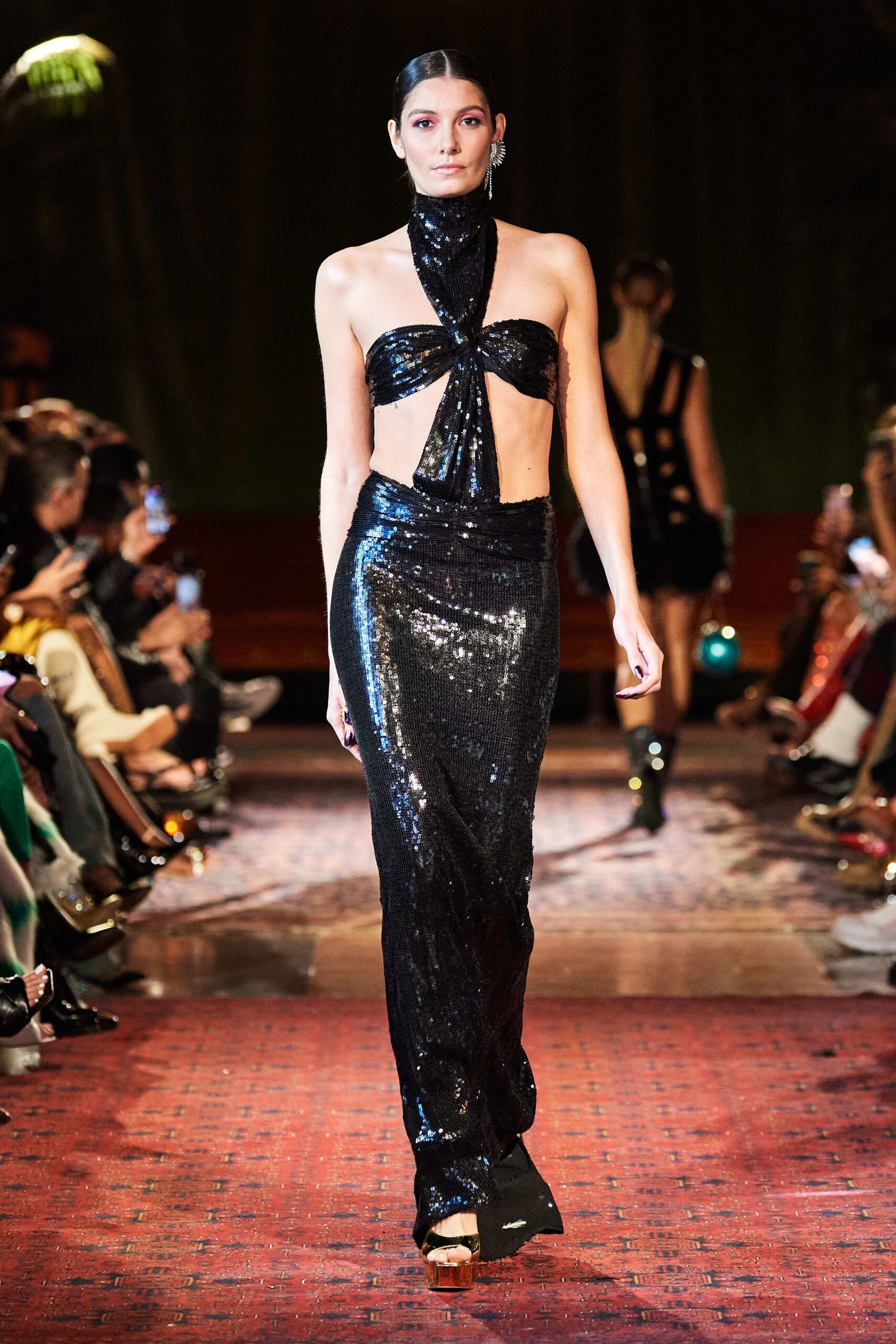 Bronx and Banco F/W 22 Look 111