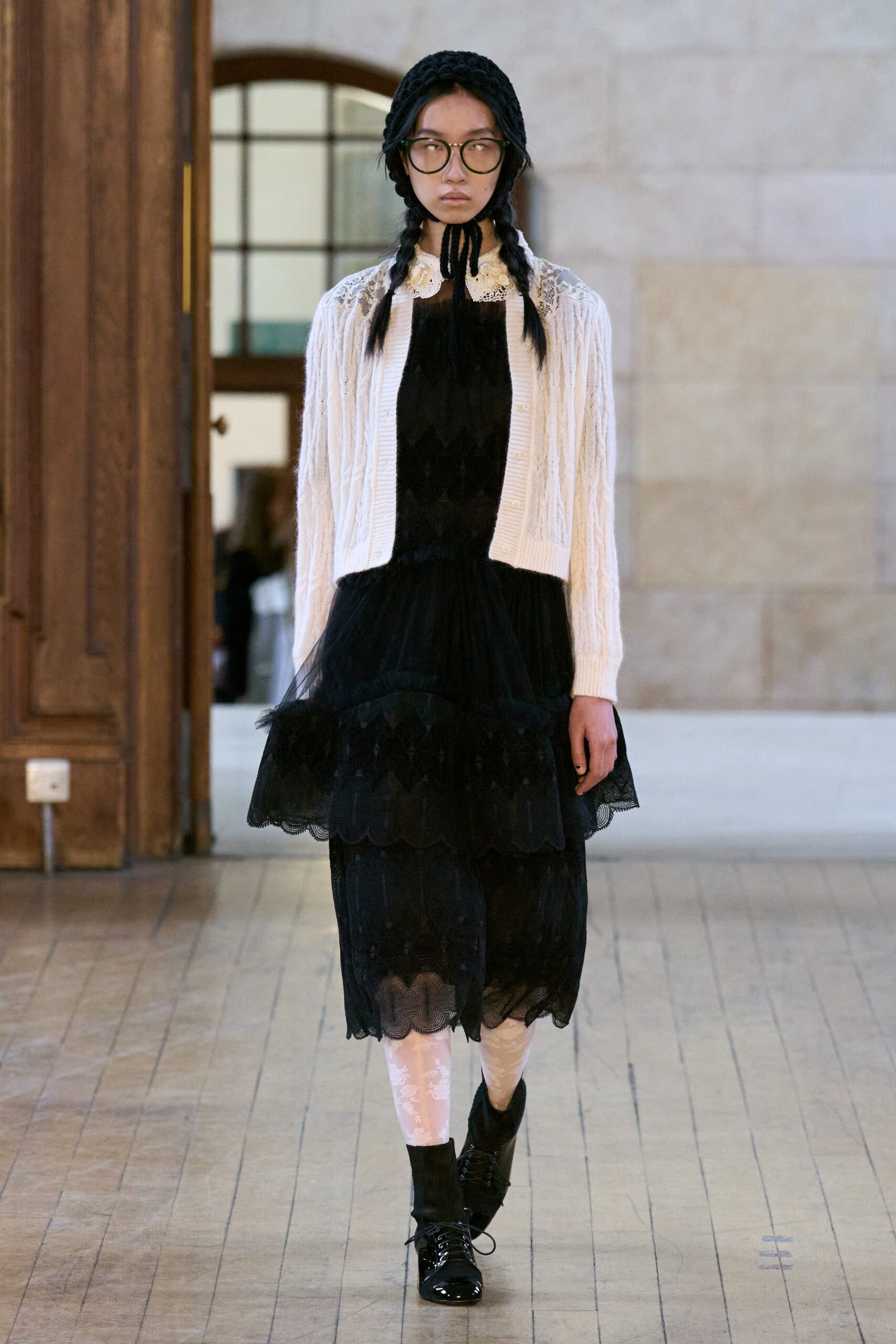 Bora Aksu F/W 23 Look 101