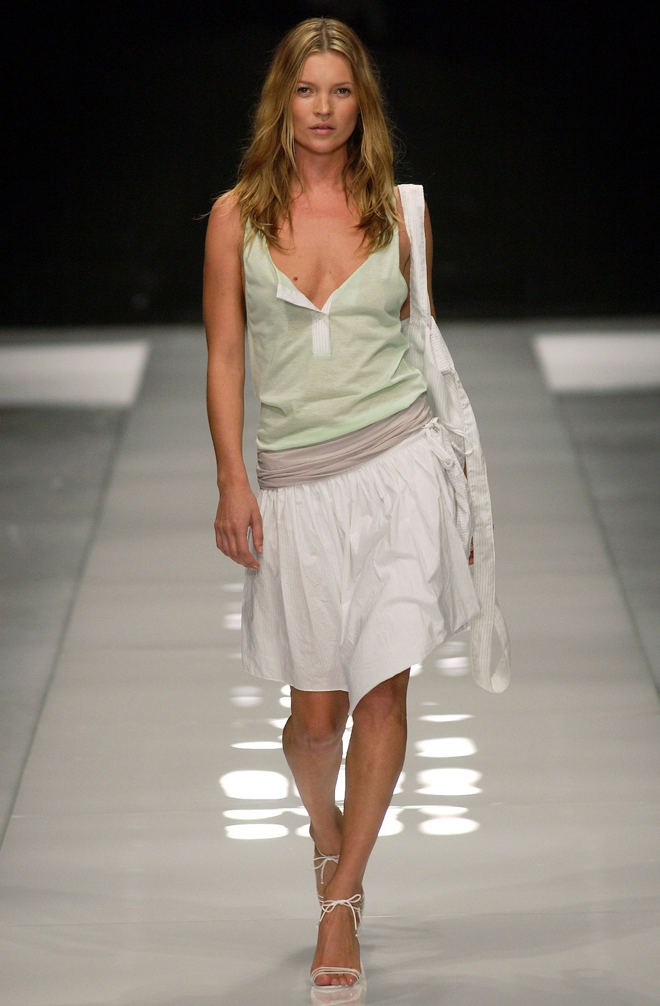 Burberry S/S 04 Look 1