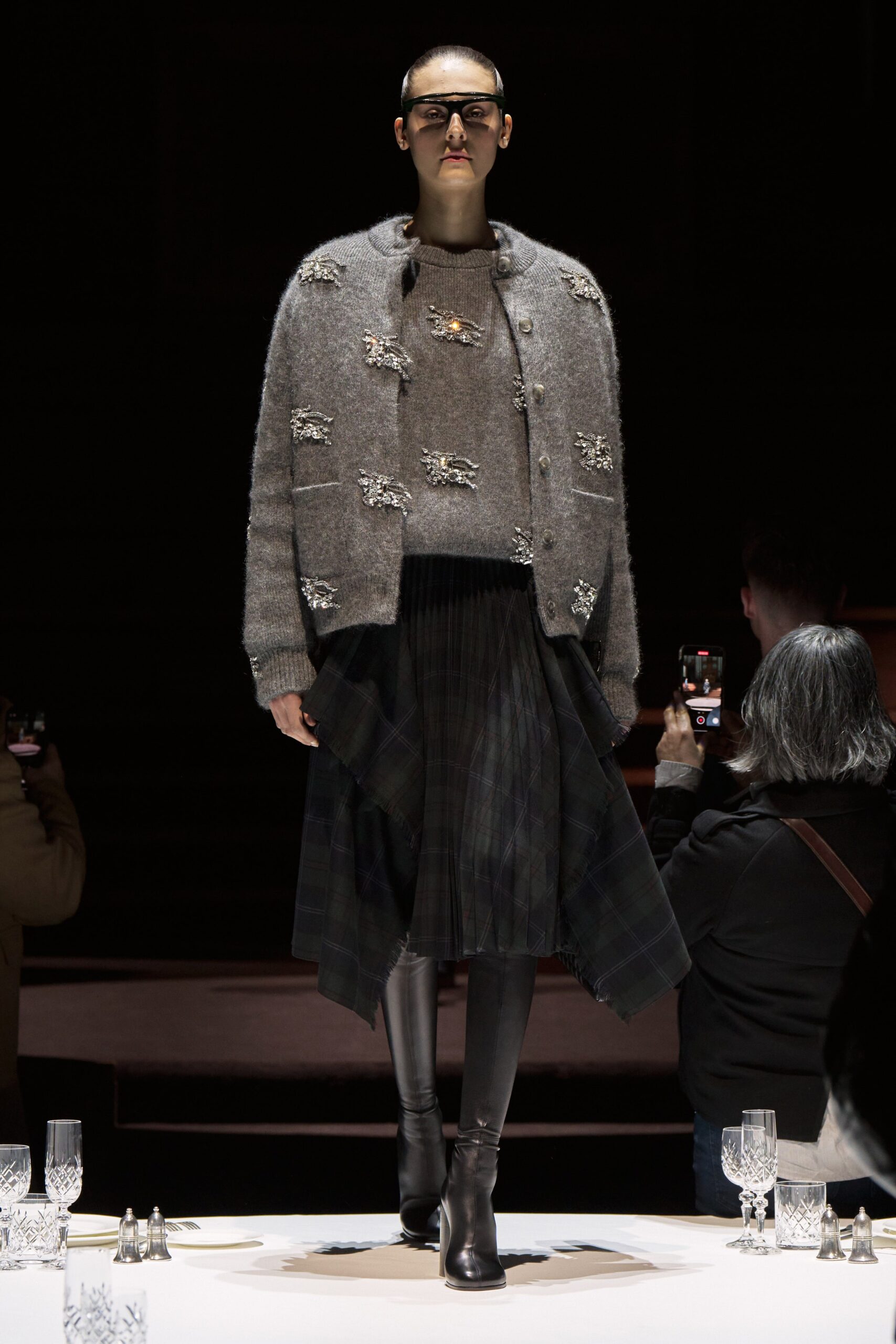 Burberry F/W 22 Look 164