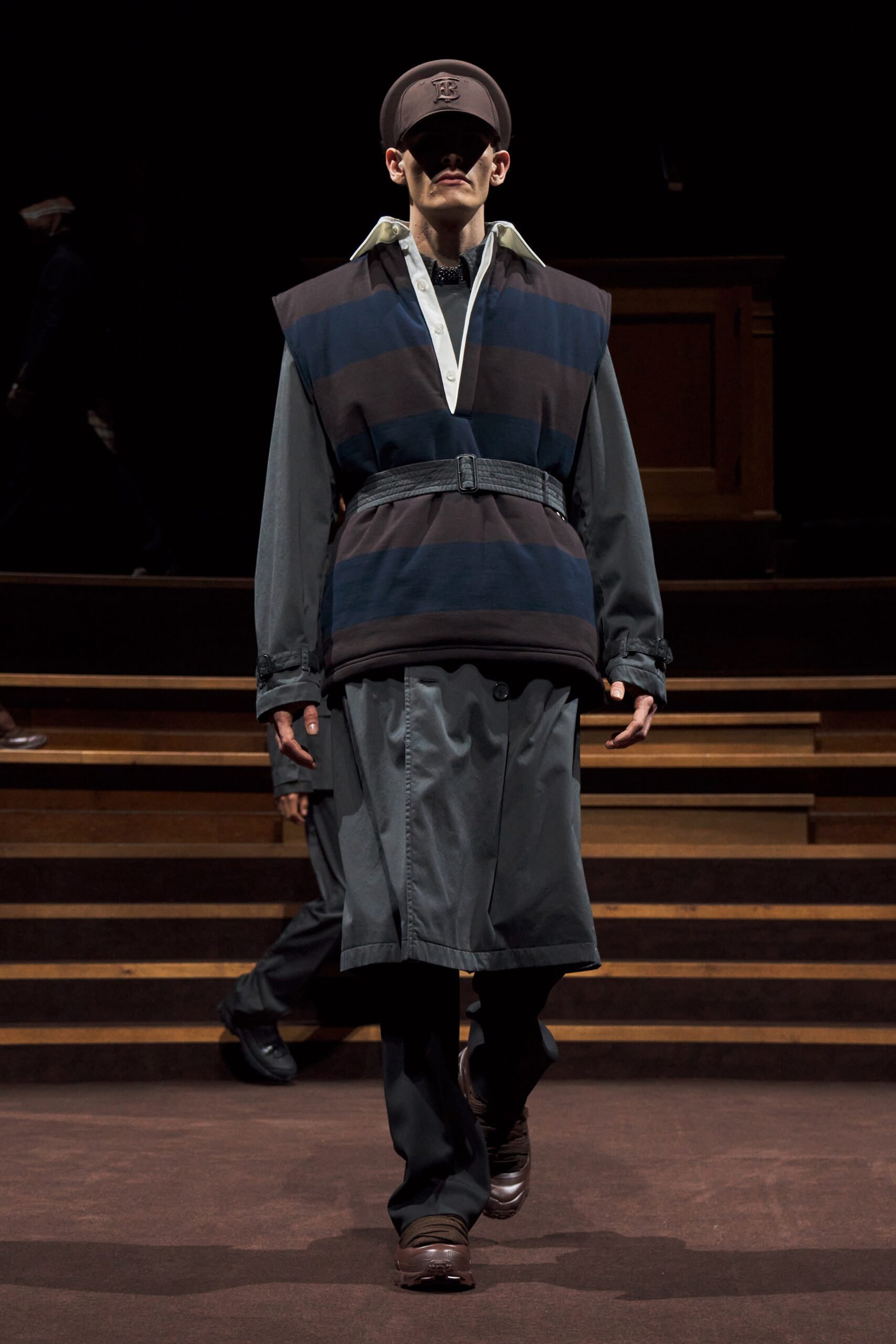Burberry F/W 22 Menswear Look 152