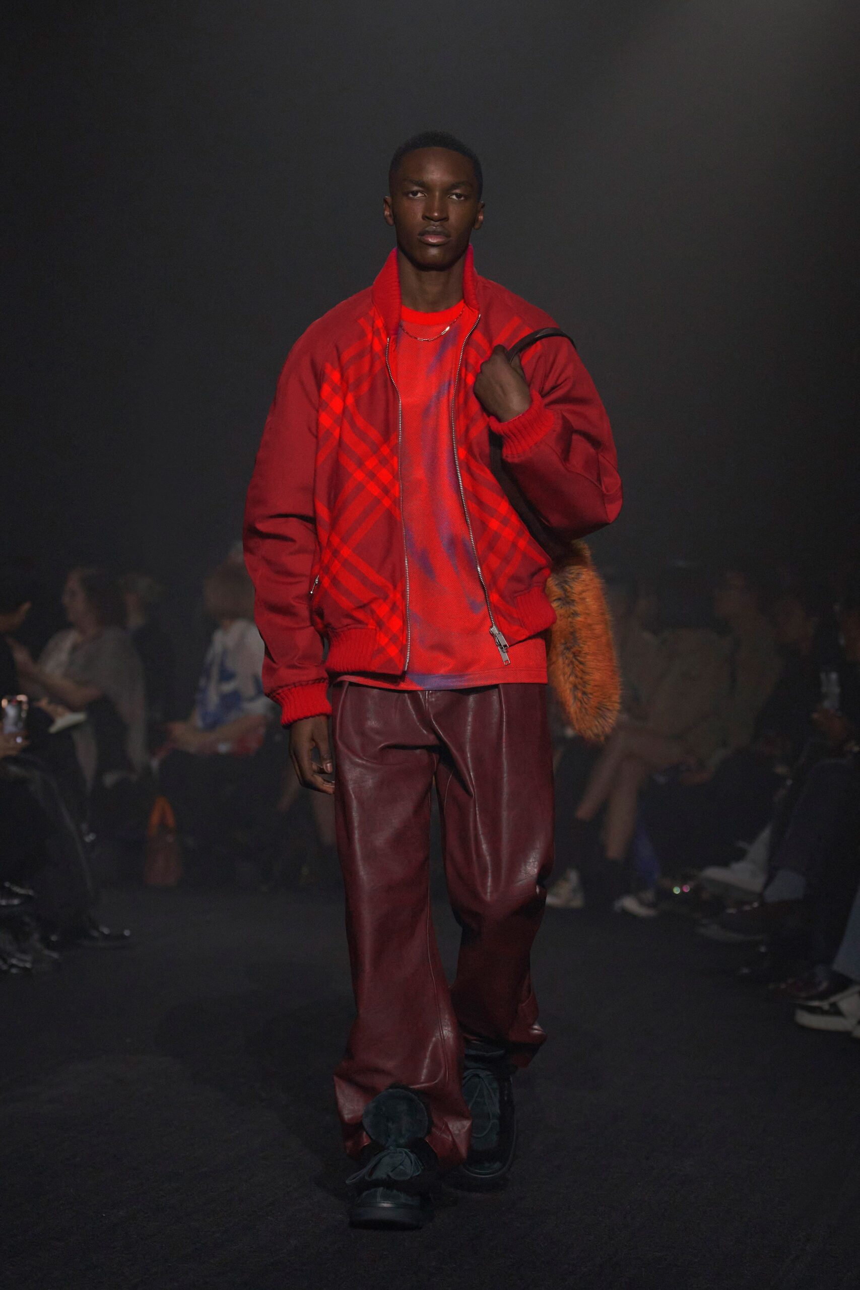 Burberry F/W 23 Look 140