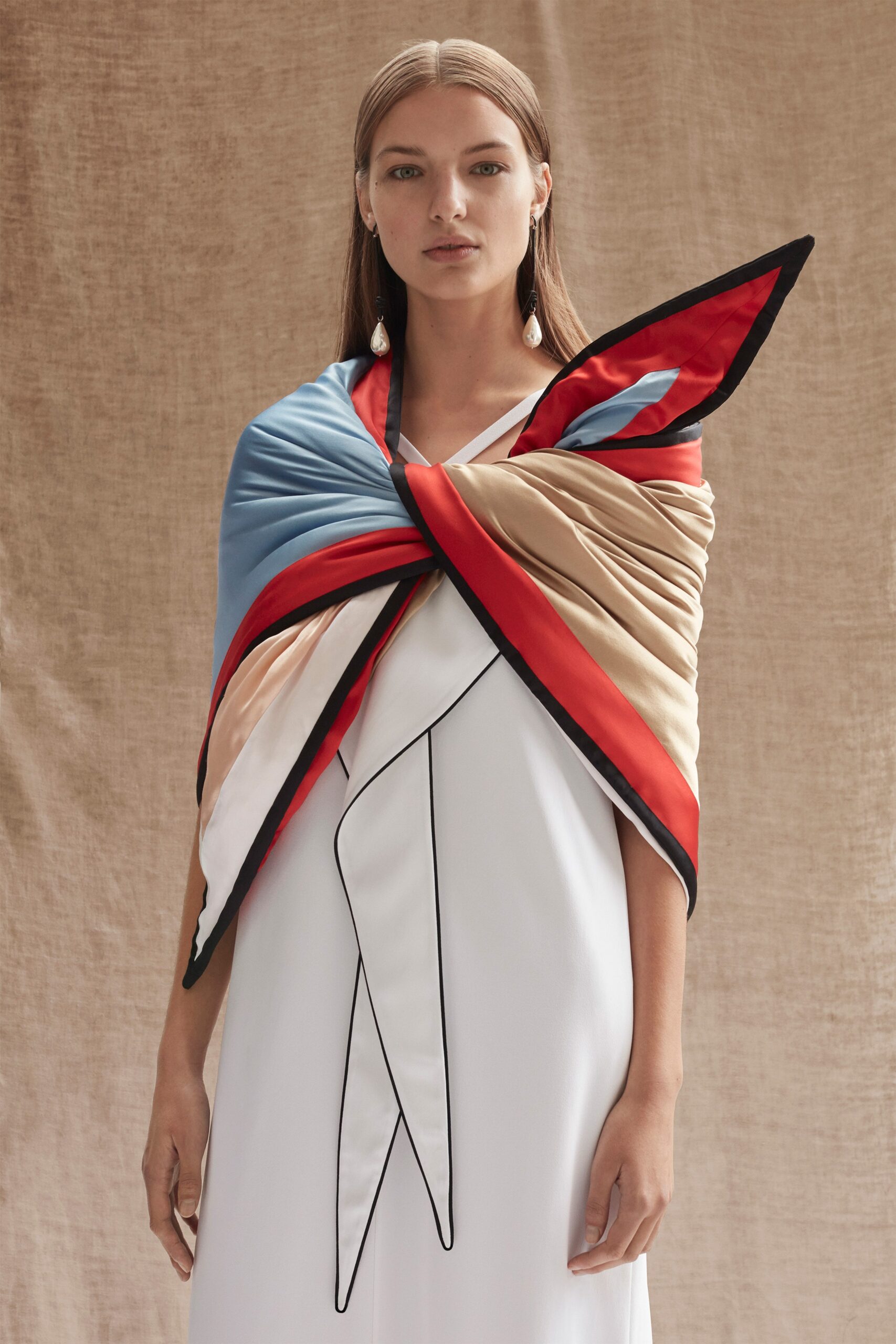 Burberry F/W 19 Look 152