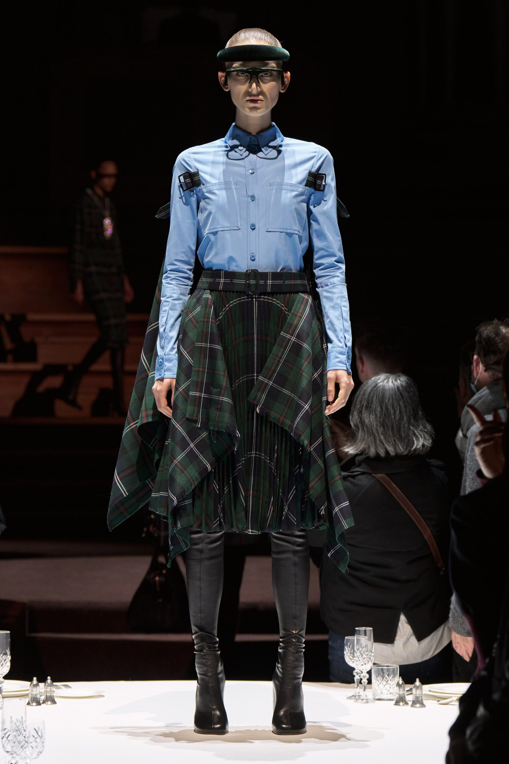 Burberry F/W 22 Look 188