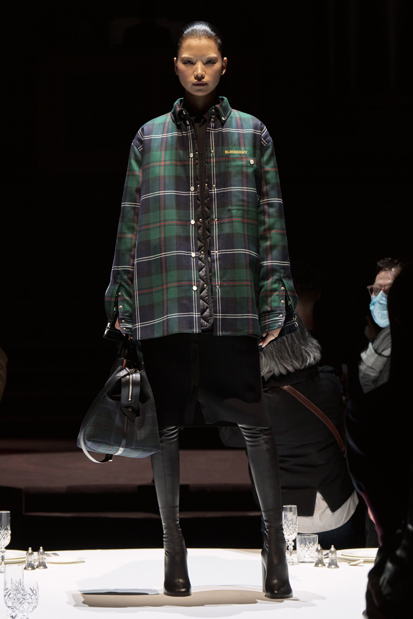 Burberry F/W 22 Look 206