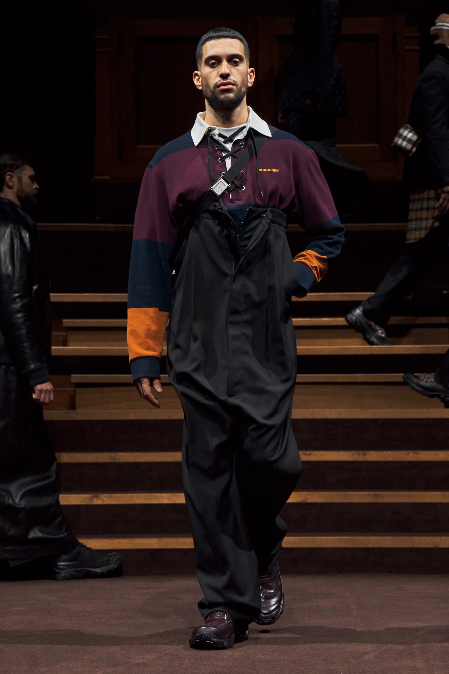 Burberry F/W 22 Menswear Look 202