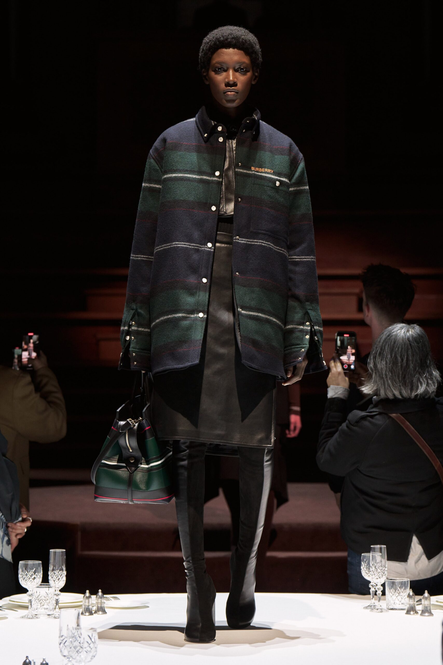 Burberry F/W 22 Look 230