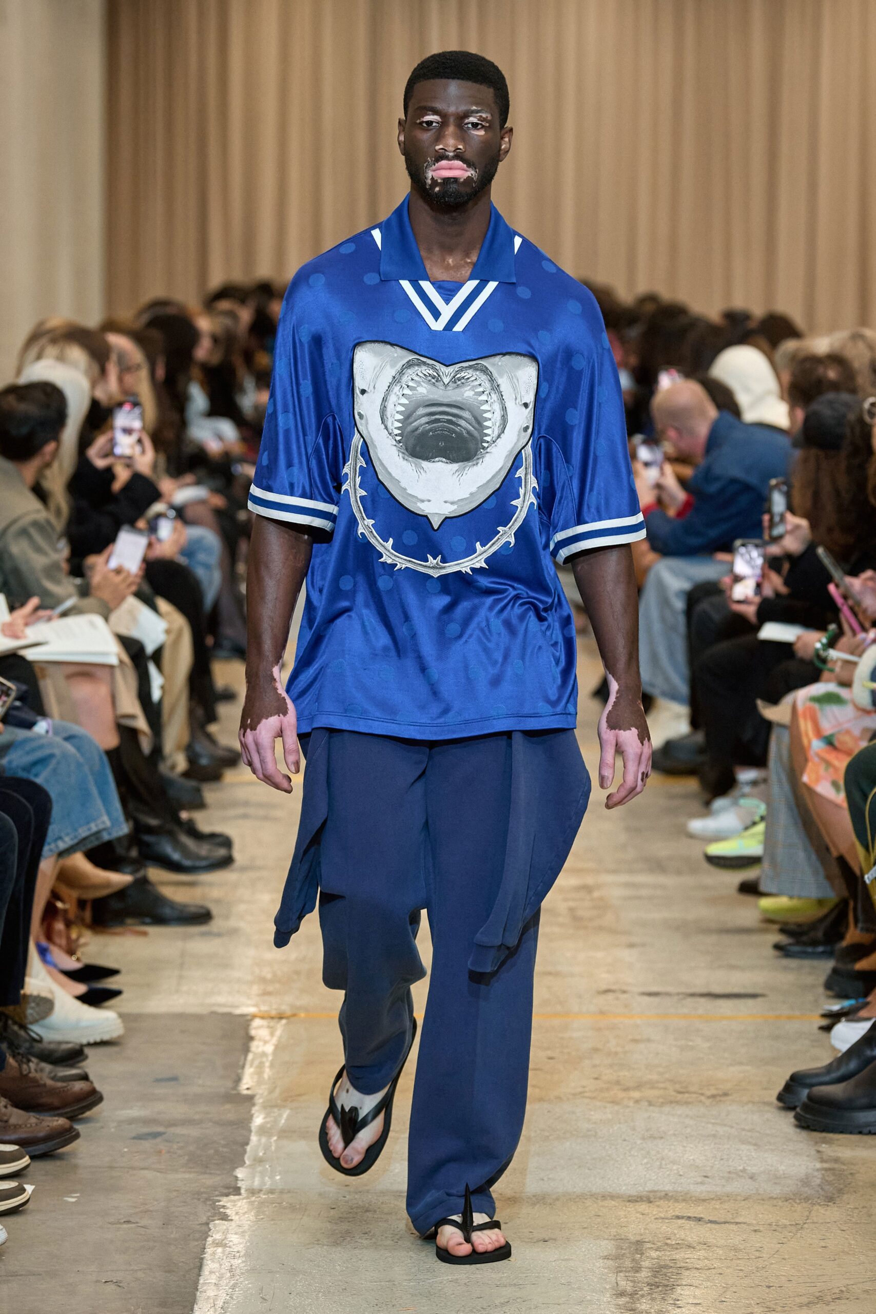 Burberry S/S 23 Look 176