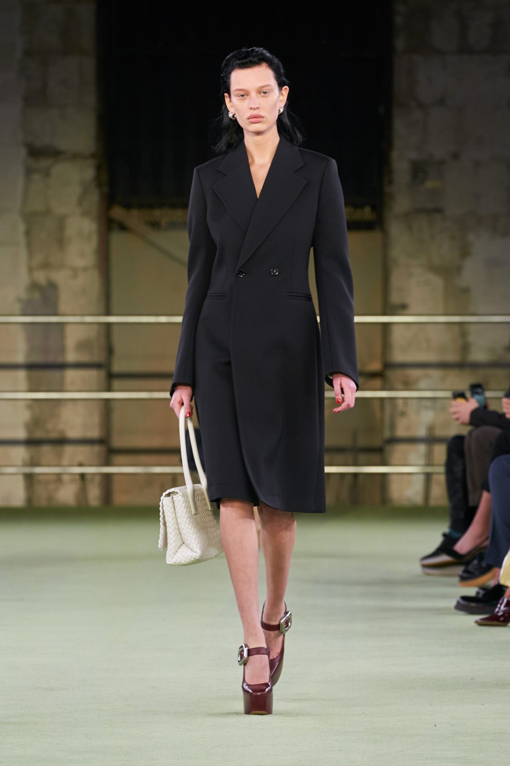 Bottega Veneta F/W 22 Look 189