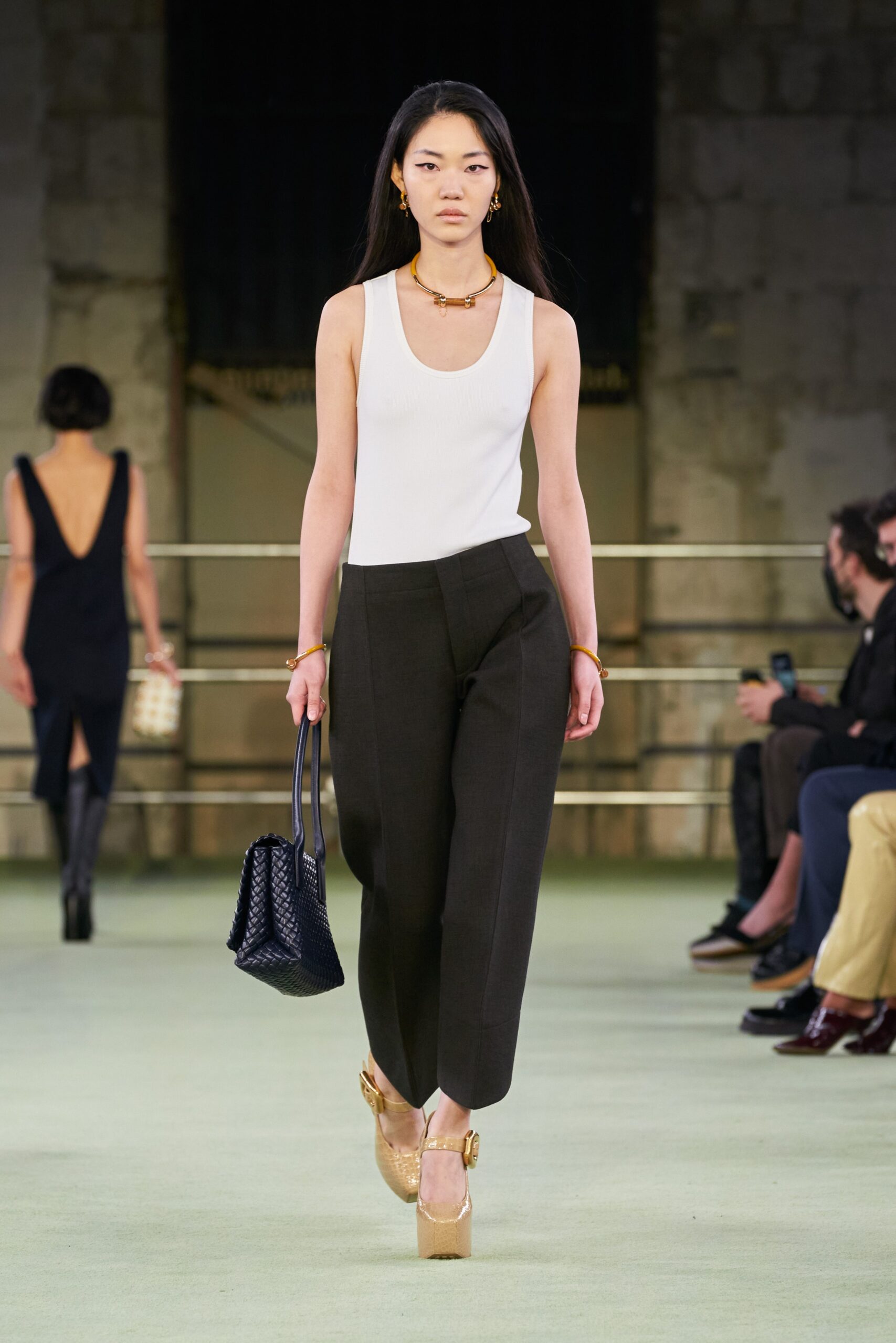 Bottega Veneta F/W 22 Look 194