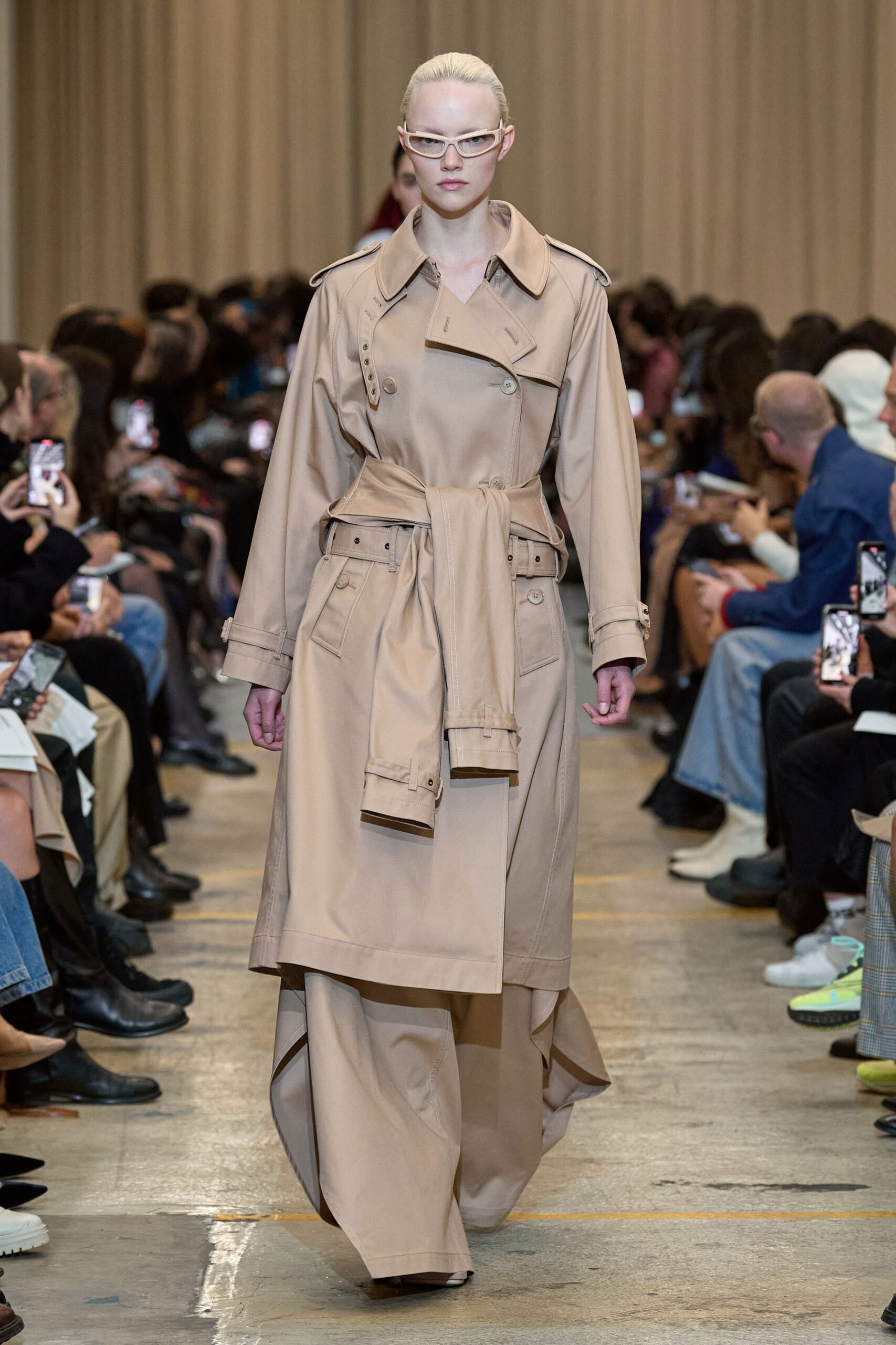 Burberry S/S 23 Look 191
