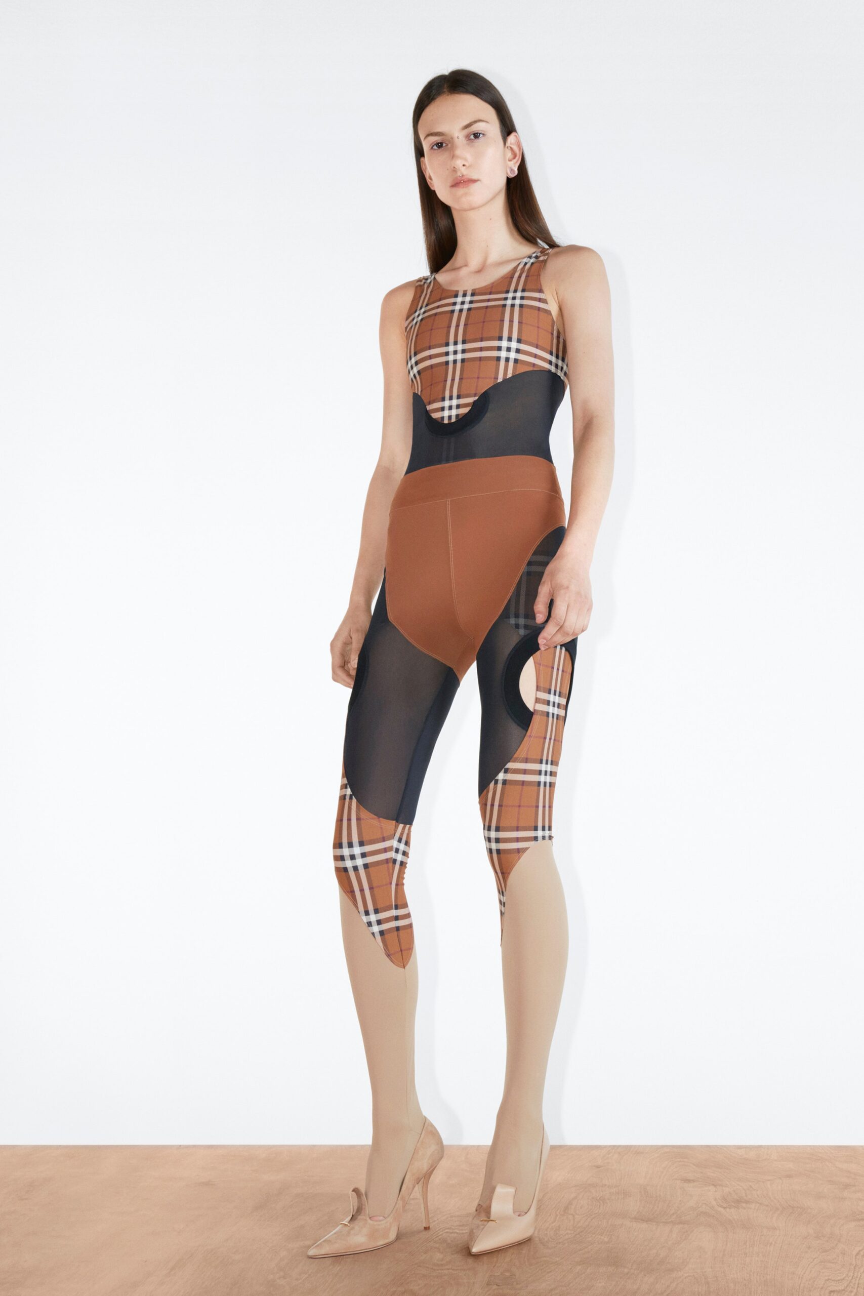 Burberry Resort 22 Look 236