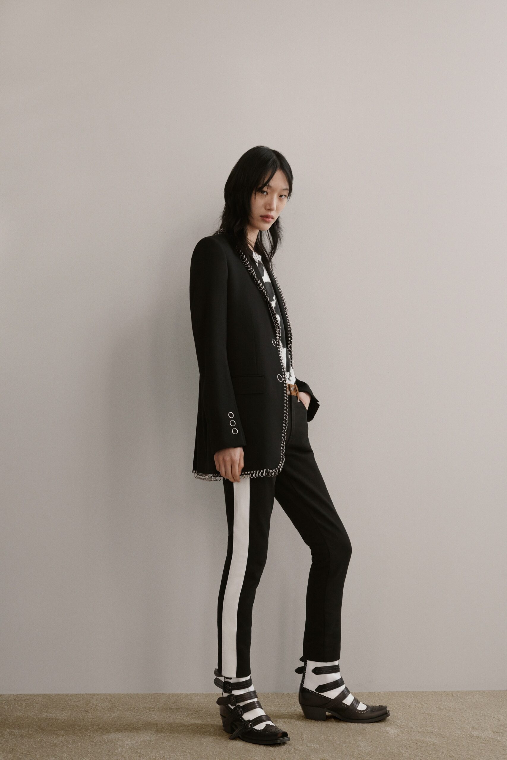Burberry F/W 19 Look 247
