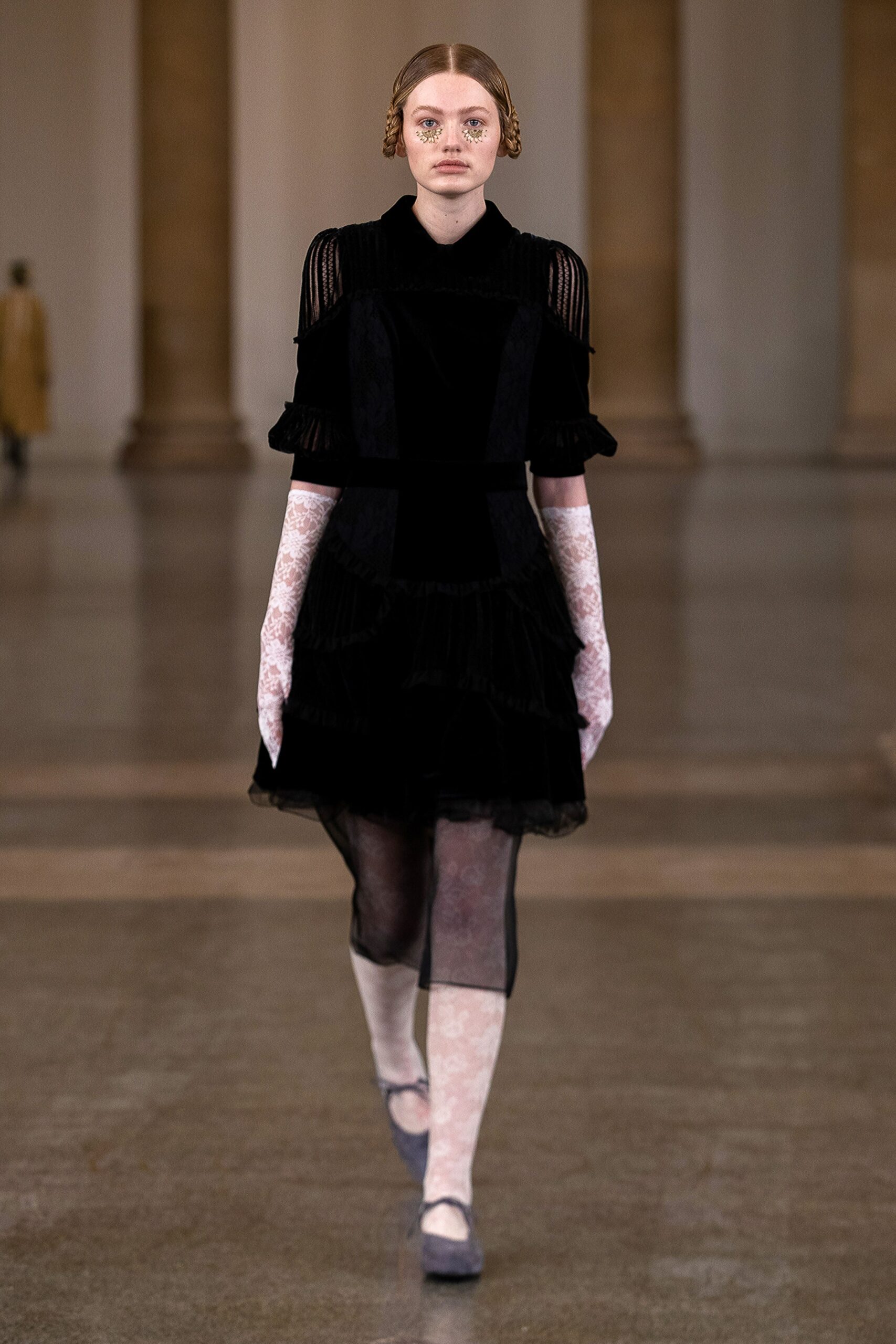 Bora Aksu F/W 21 Look 236