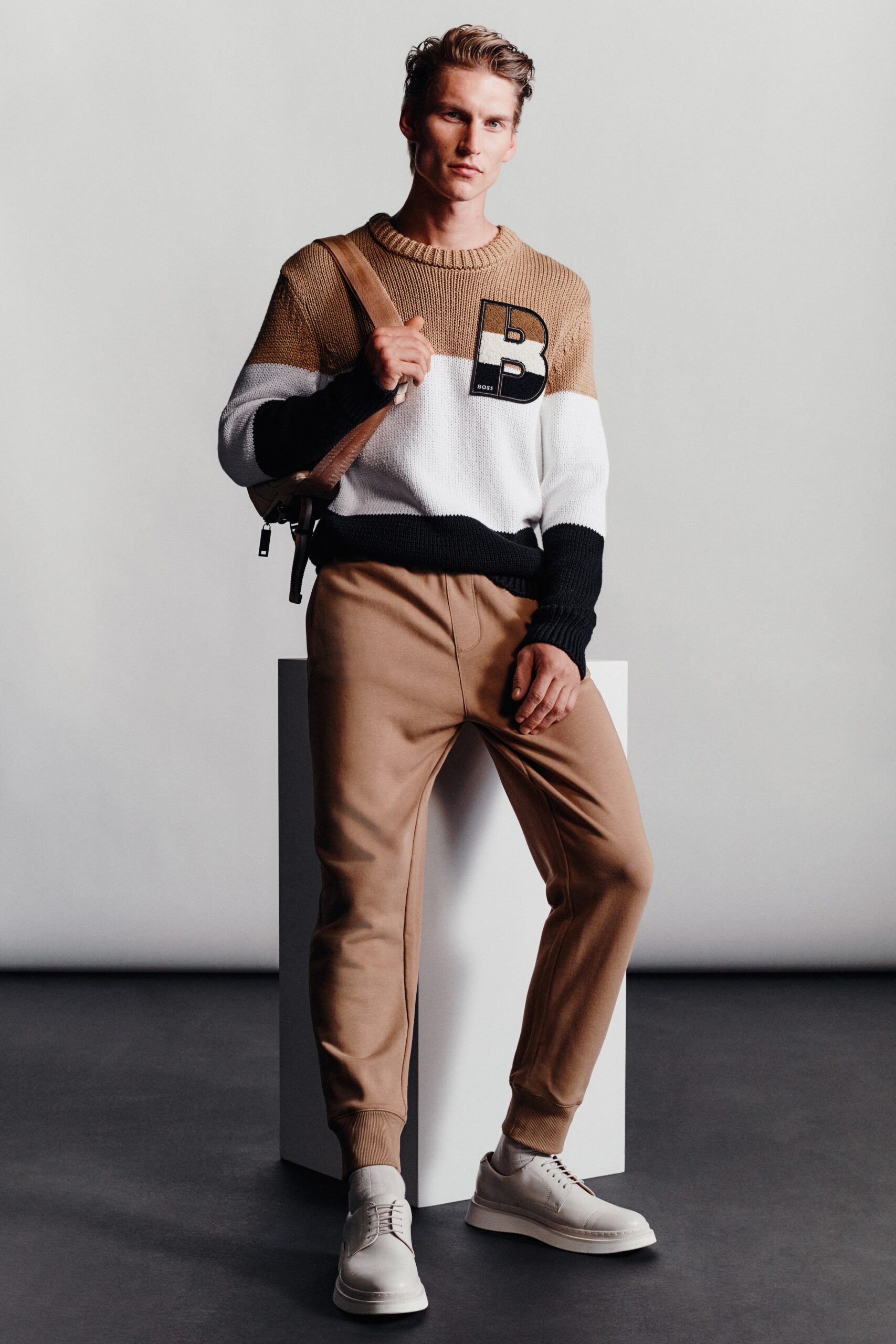 Boss S/S 22 Look 230