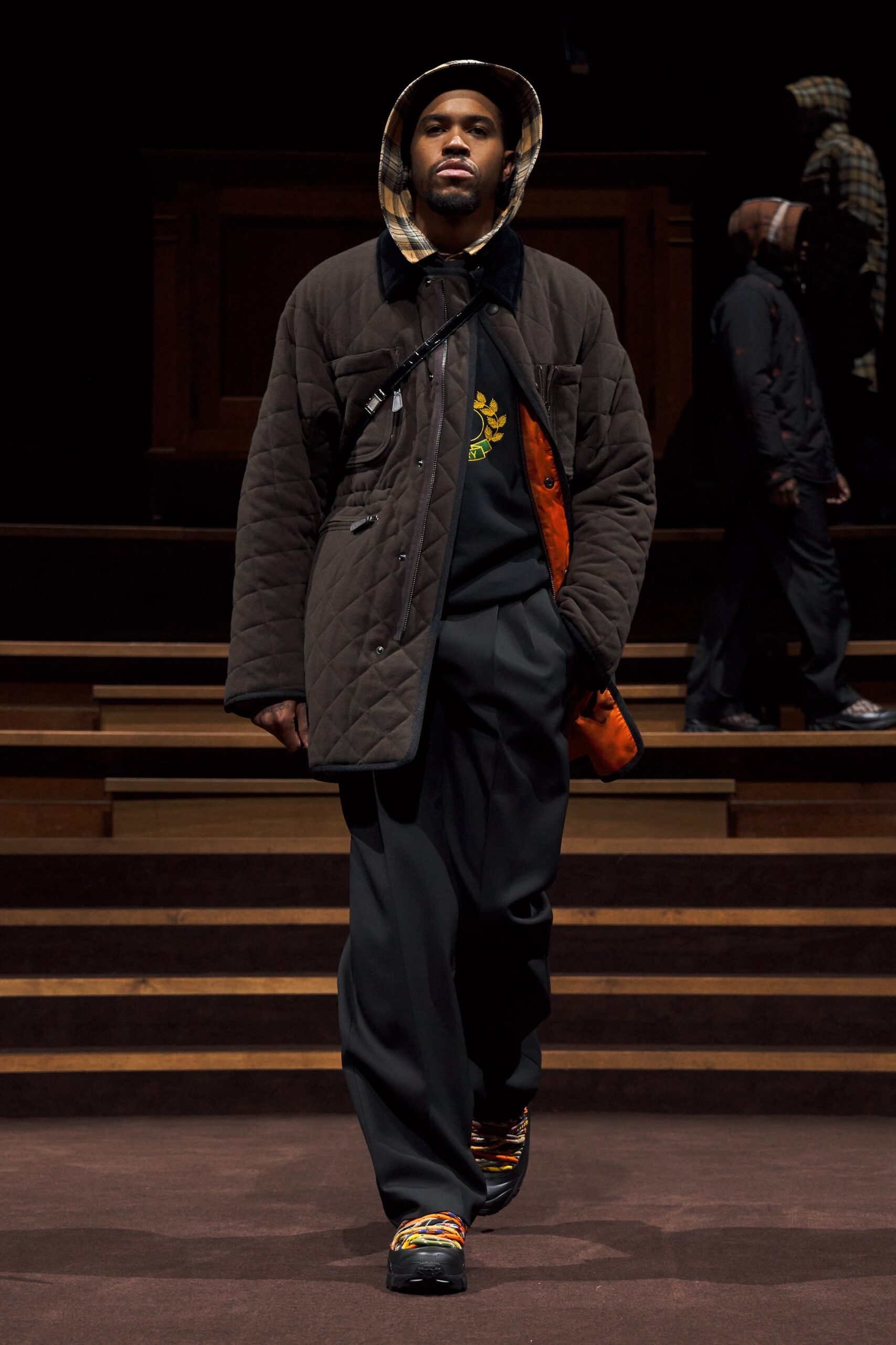 Burberry F/W 22 Menswear Look 301