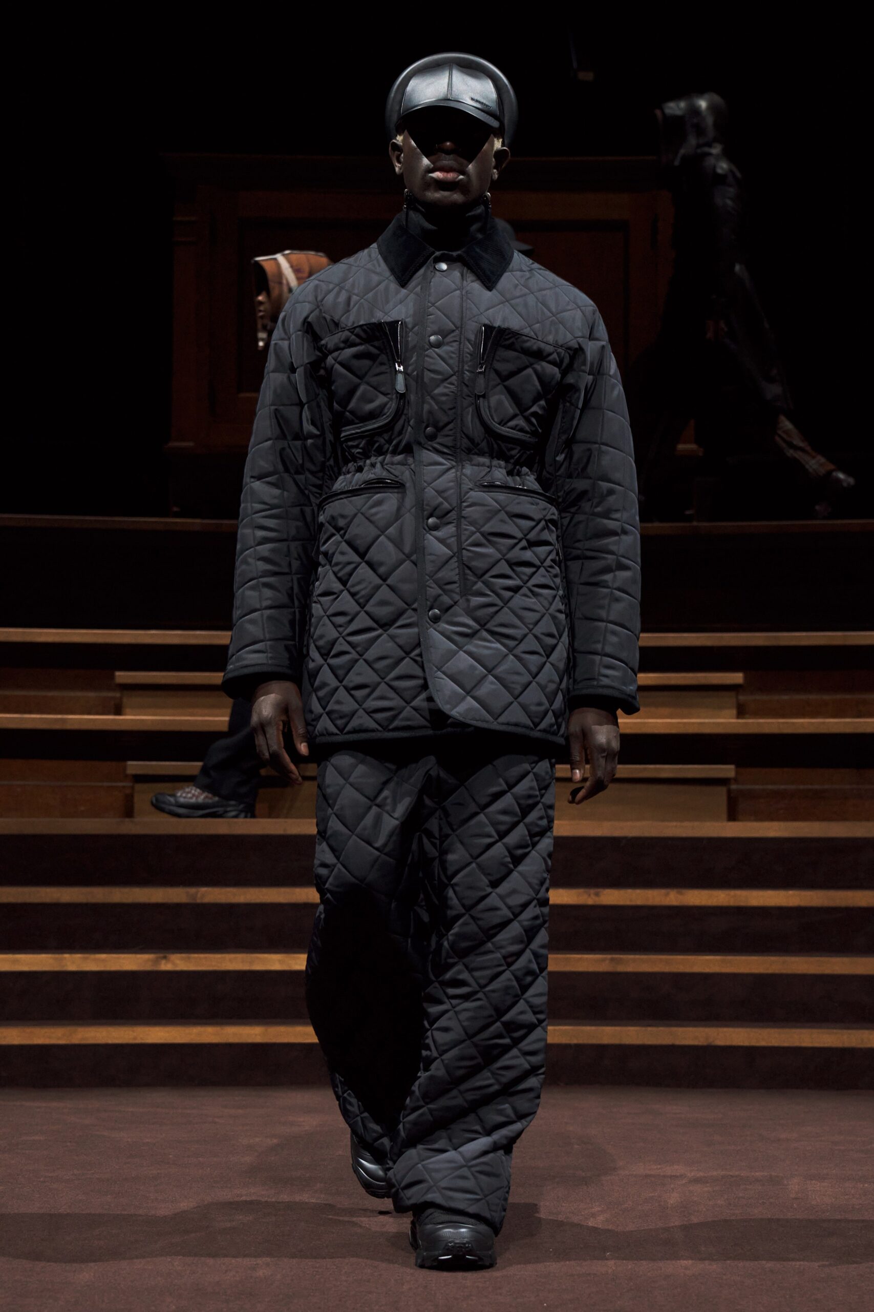 Burberry F/W 22 Menswear Look 306