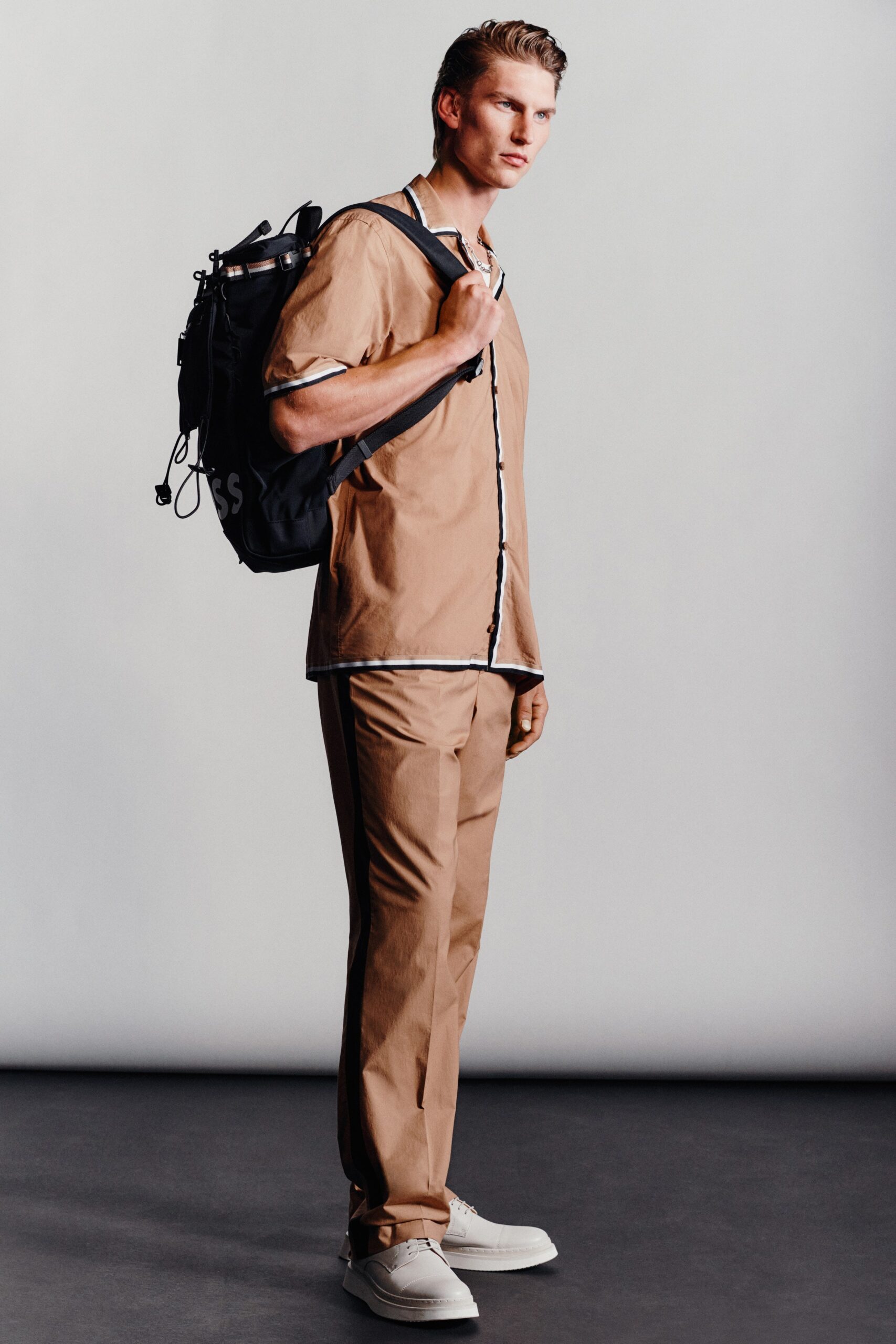 Boss S/S 22 Look 250