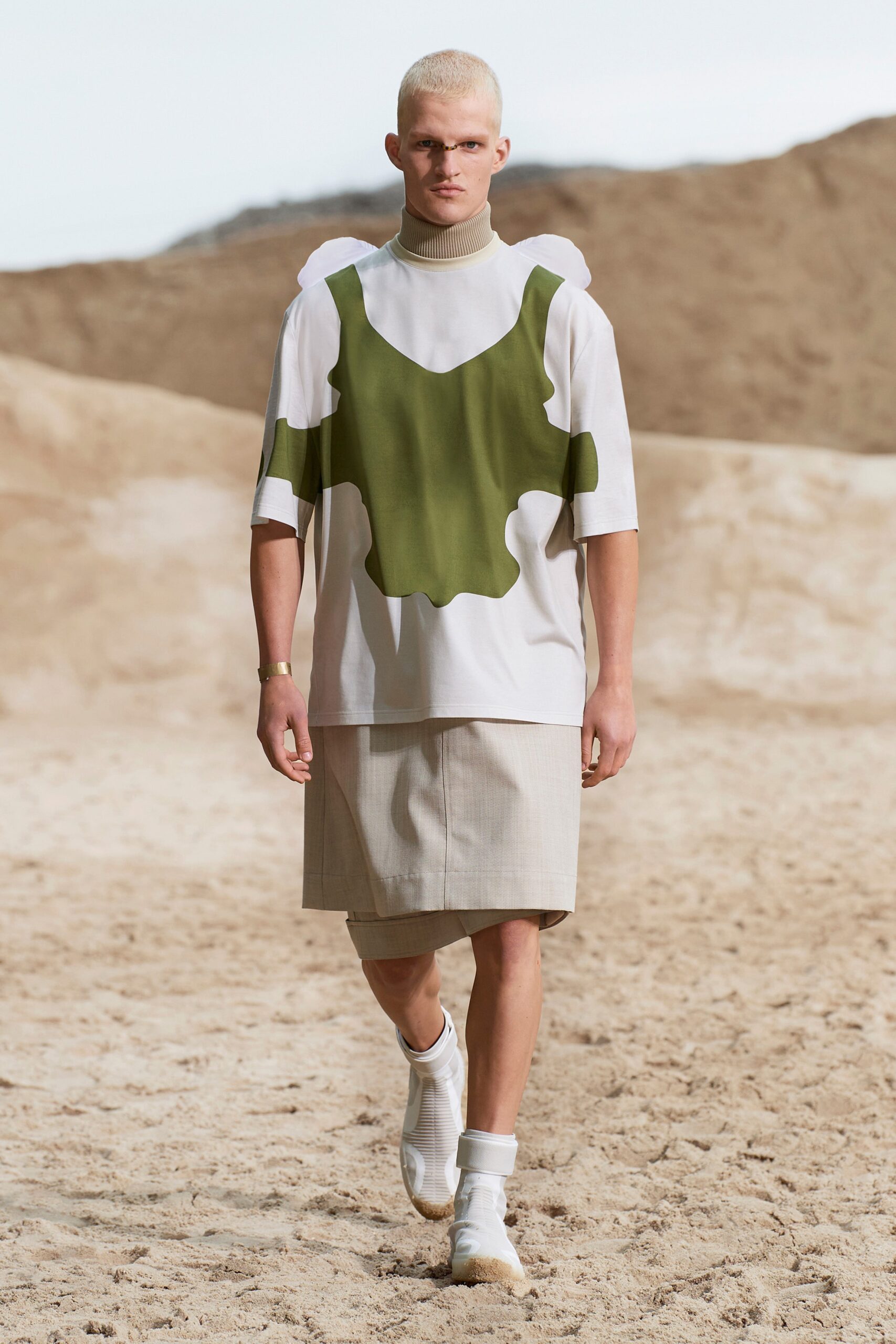 Burberry S/S 22 Menswear Look 271