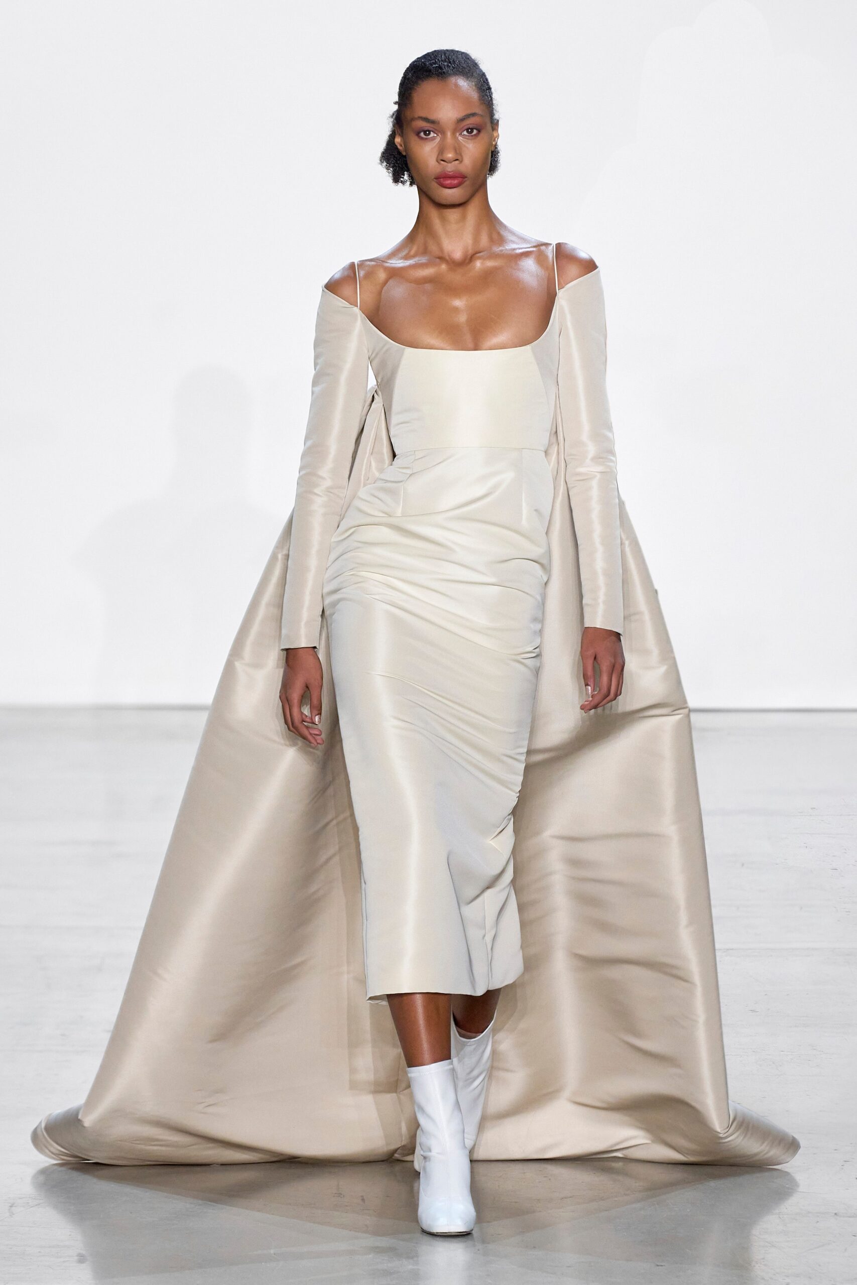 Bibhu Mohapatra F/W 23 Look 269