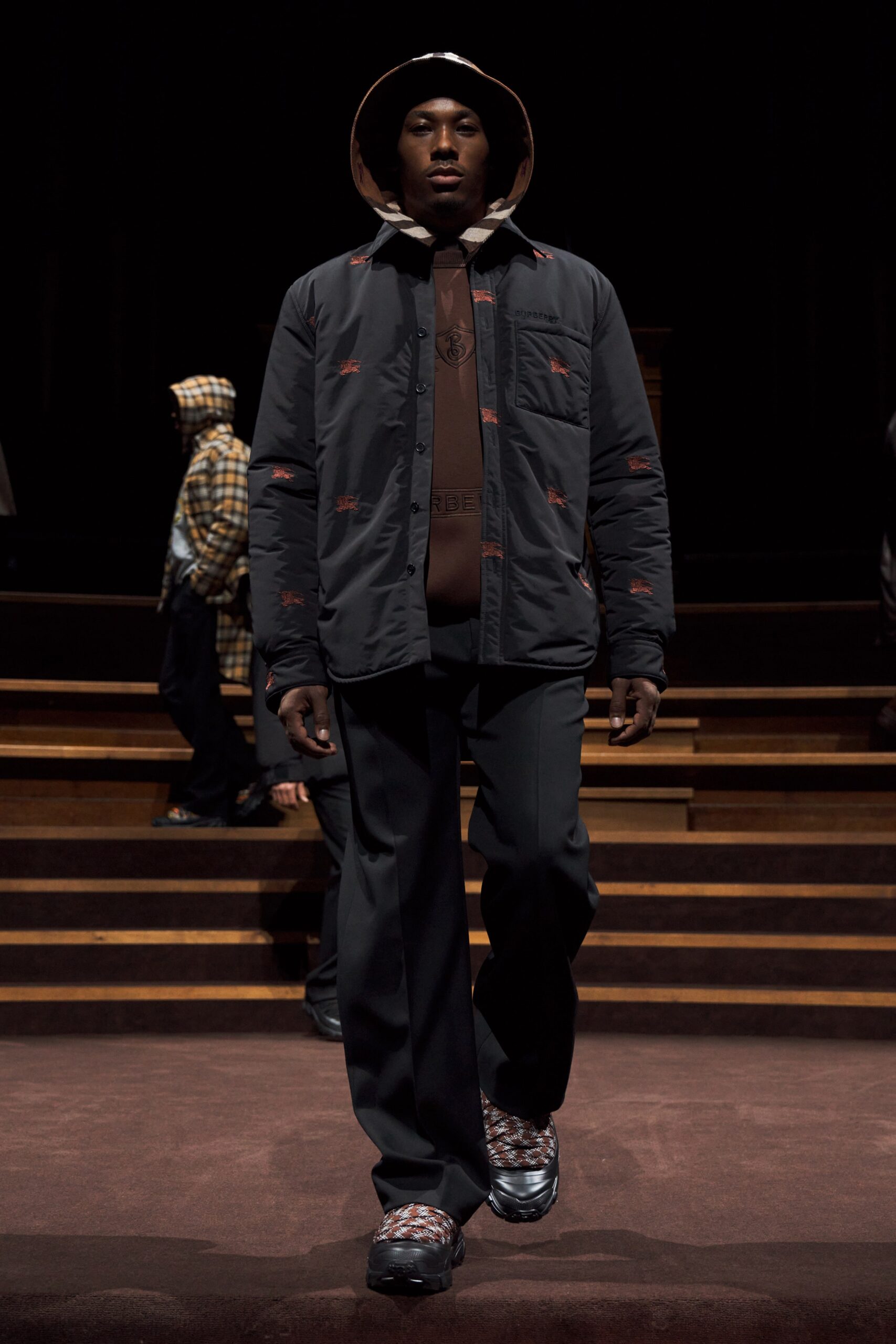 Burberry F/W 22 Menswear Look 345
