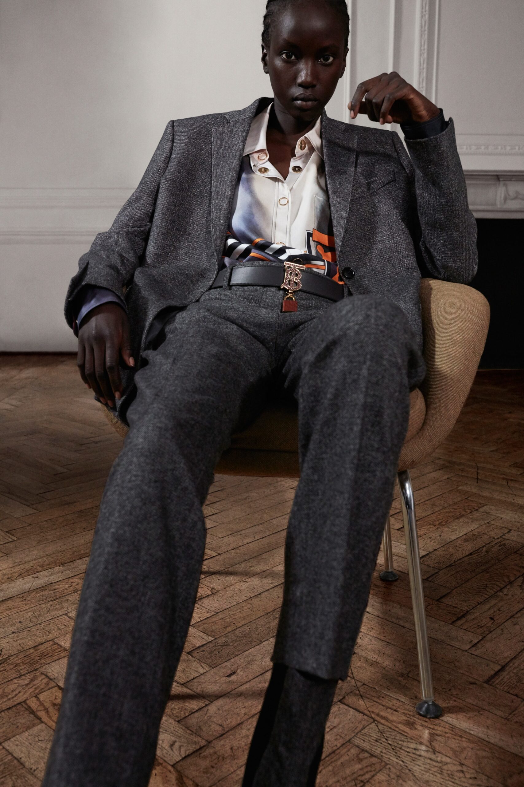 Burberry F/W 19 Look 325