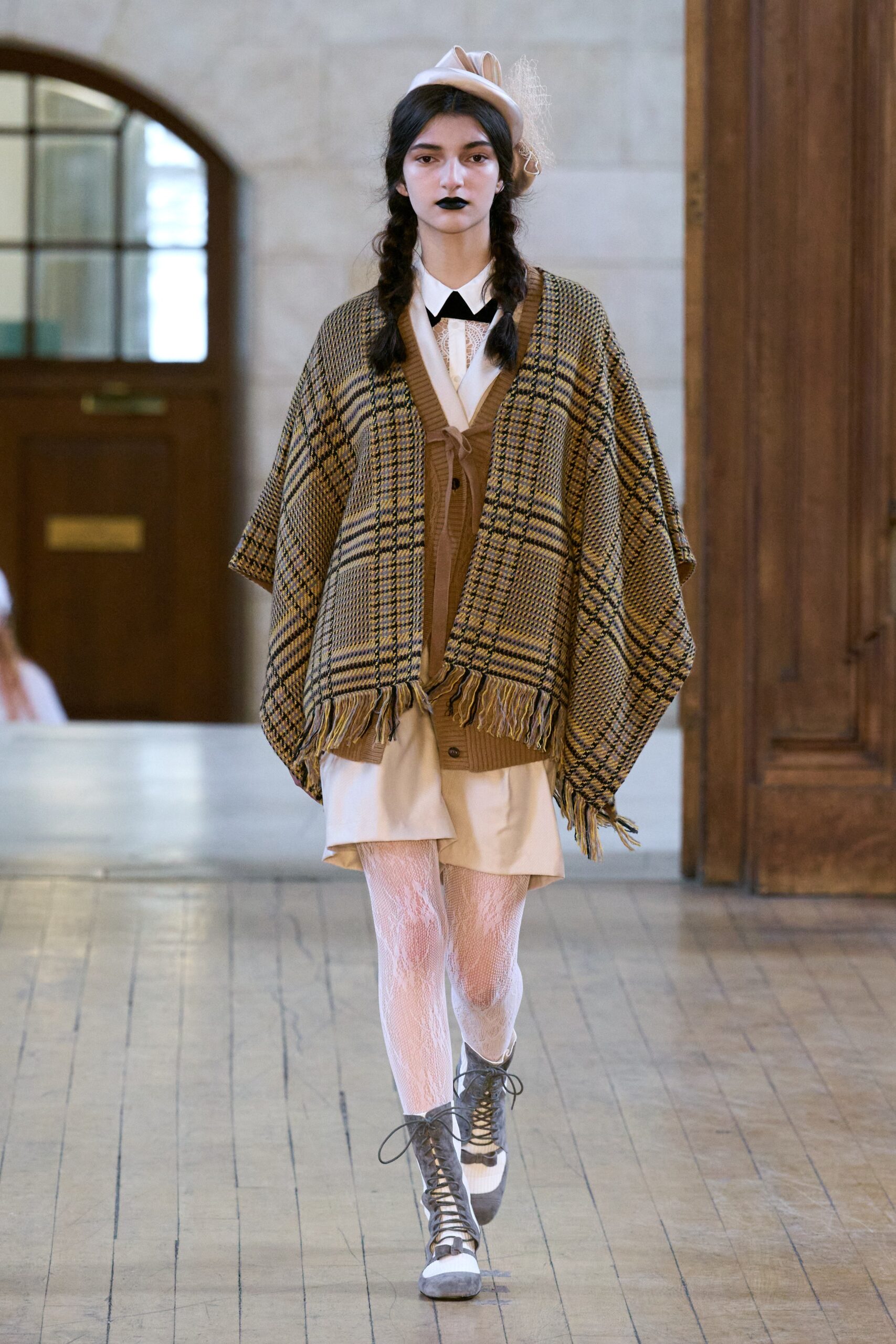 Bora Aksu F/W 23 Look 302