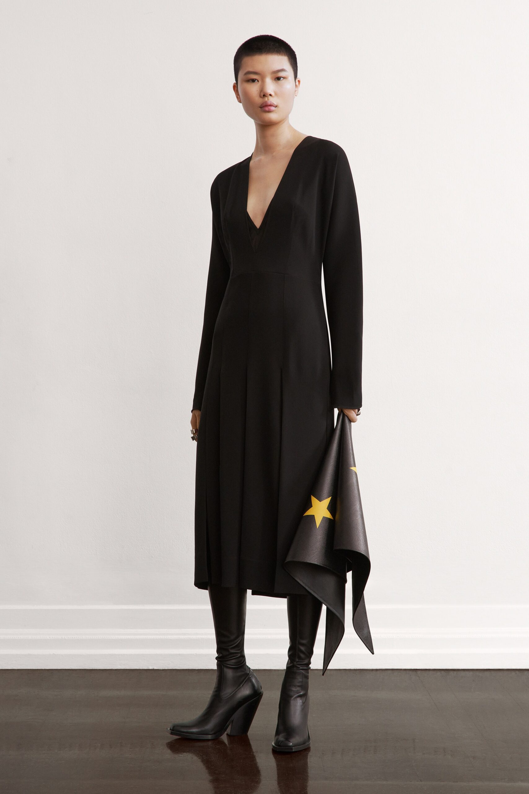 Burberry F/W 21 Look 280