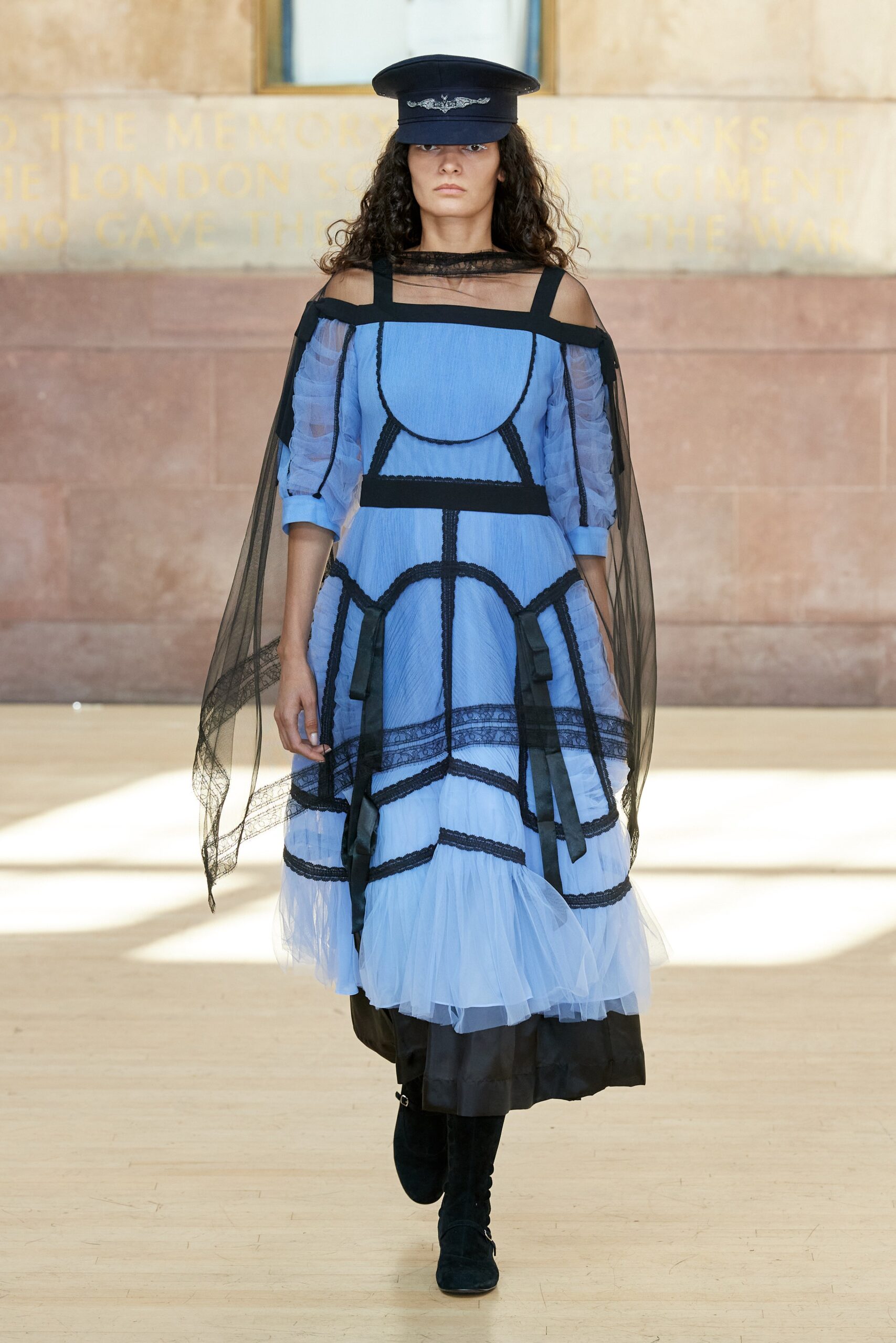 Bora Aksu S/S 23 Look 305