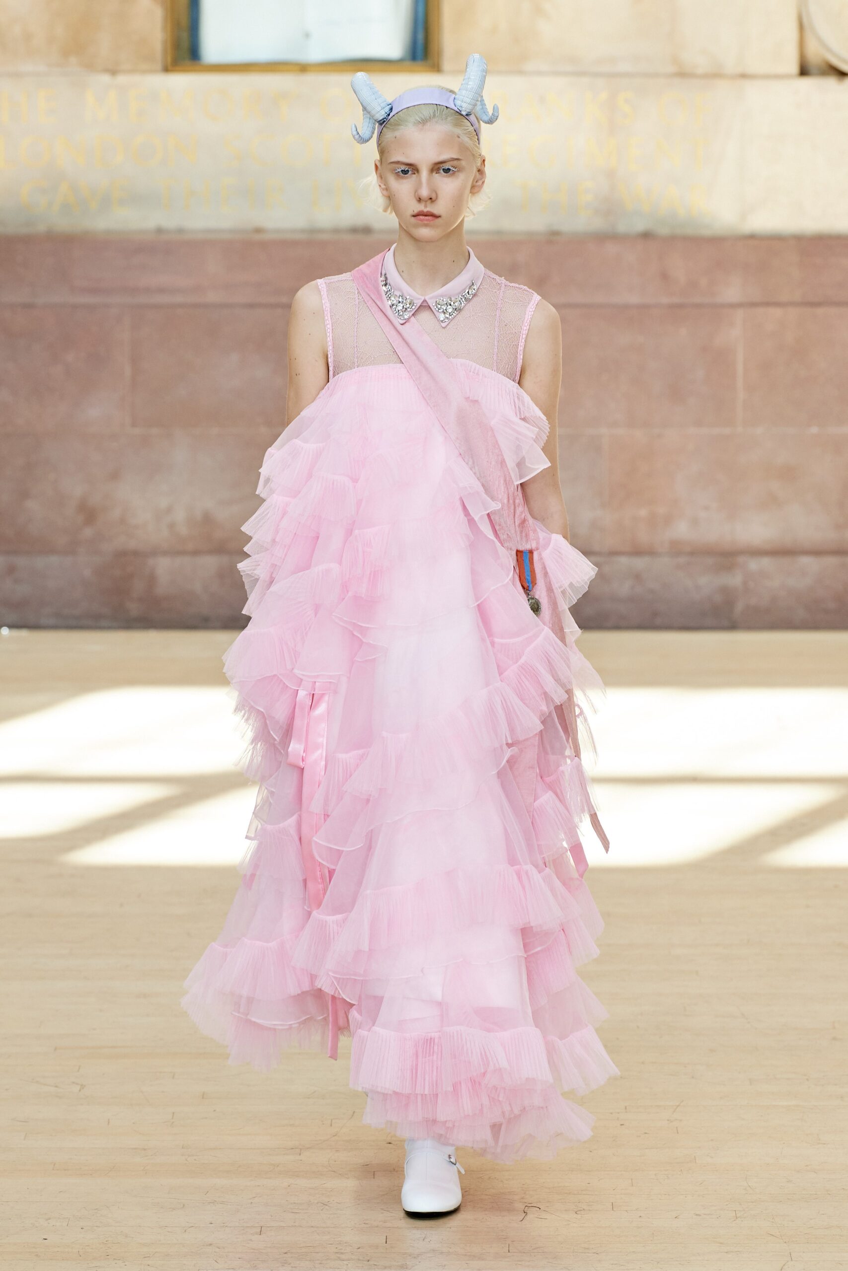 Bora Aksu S/S 23 Look 321