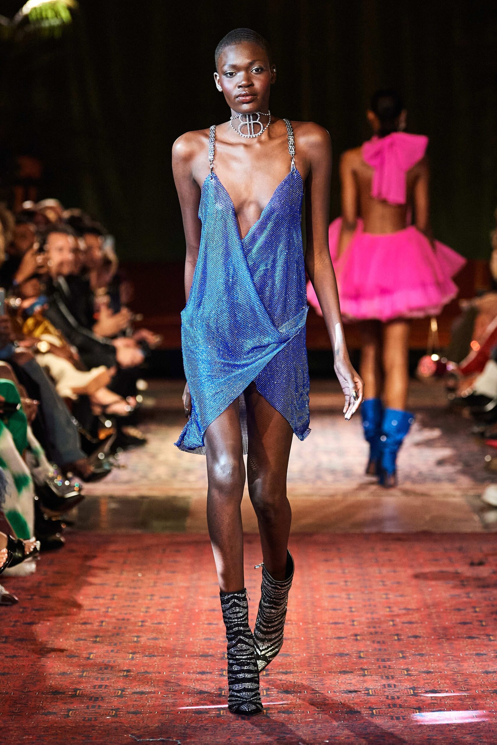 Bronx and Banco F/W 22 Look 385