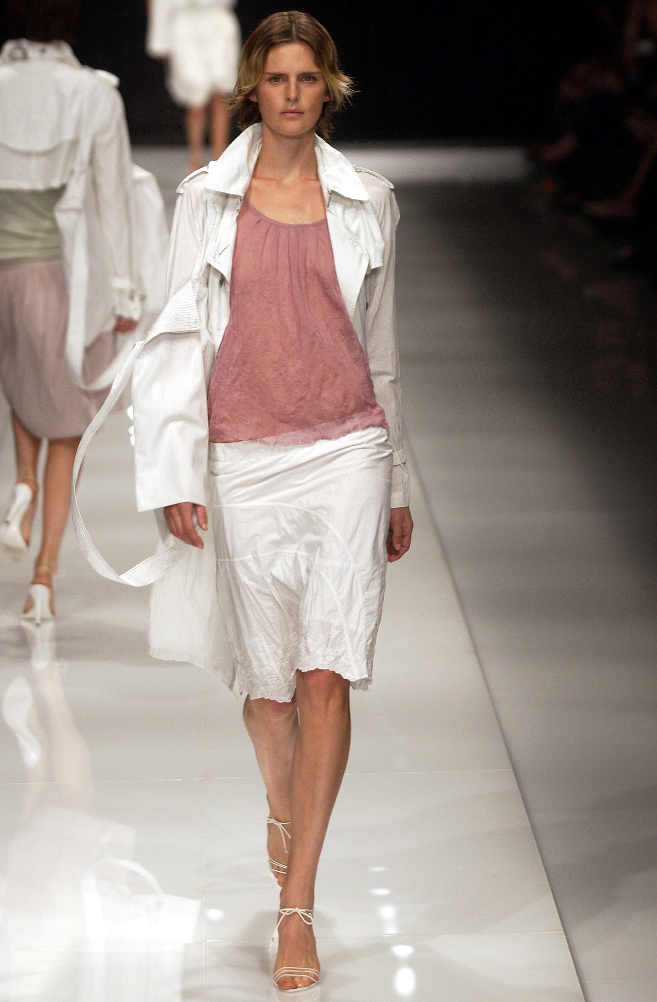Burberry S/S 04 Look 11