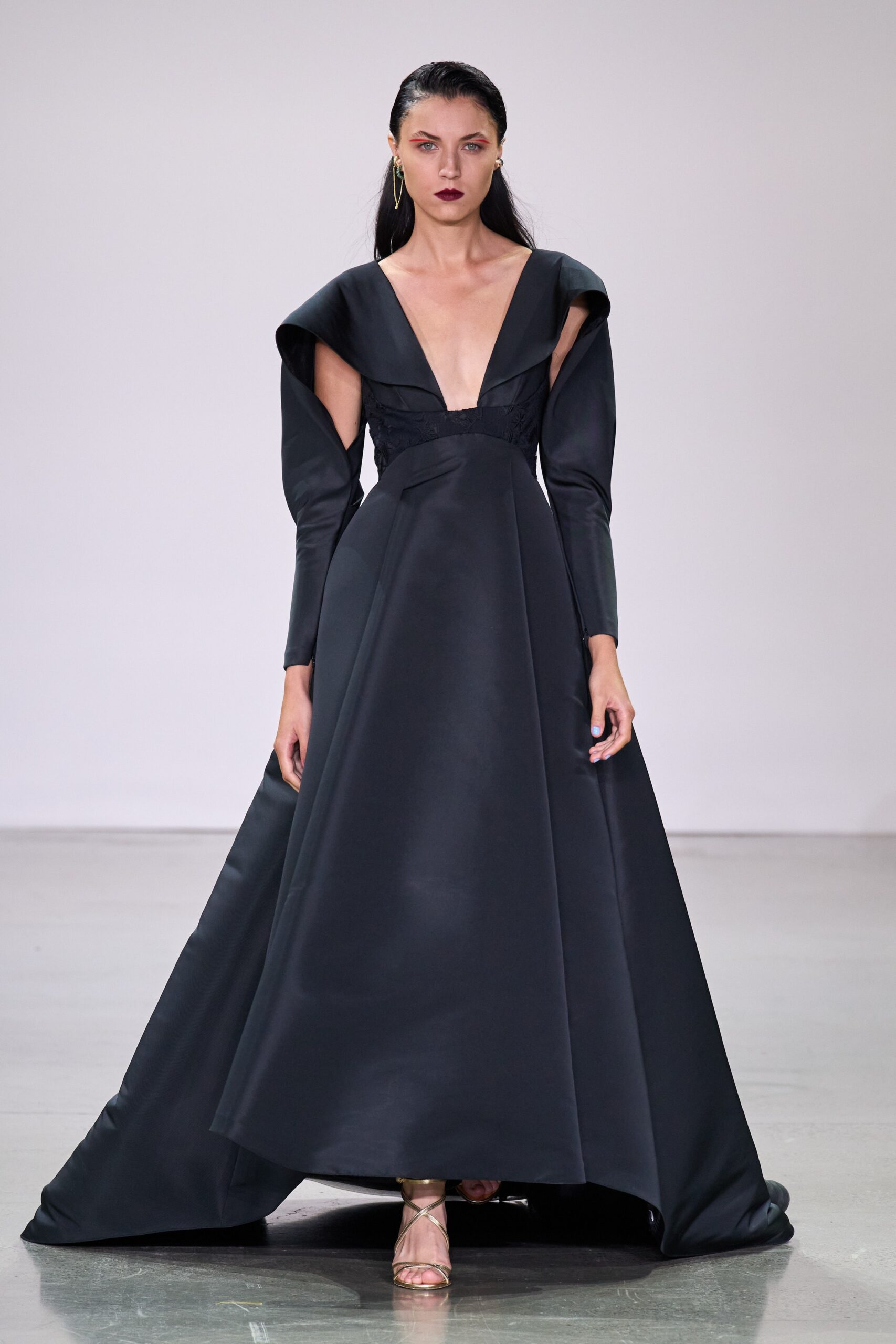 Bibhu Mohapatra S/S 23 Look 318