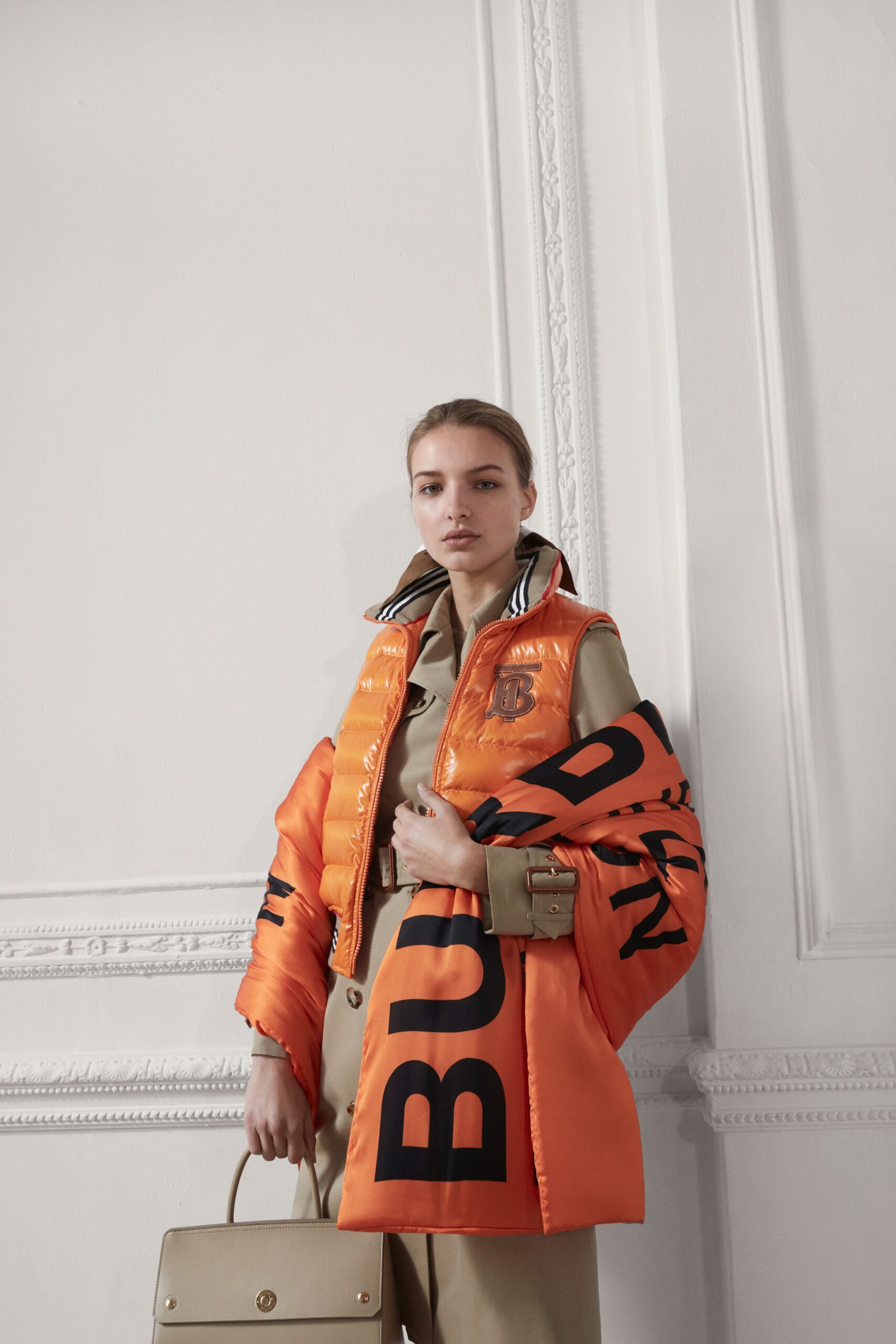 Burberry F/W 19 Look 384