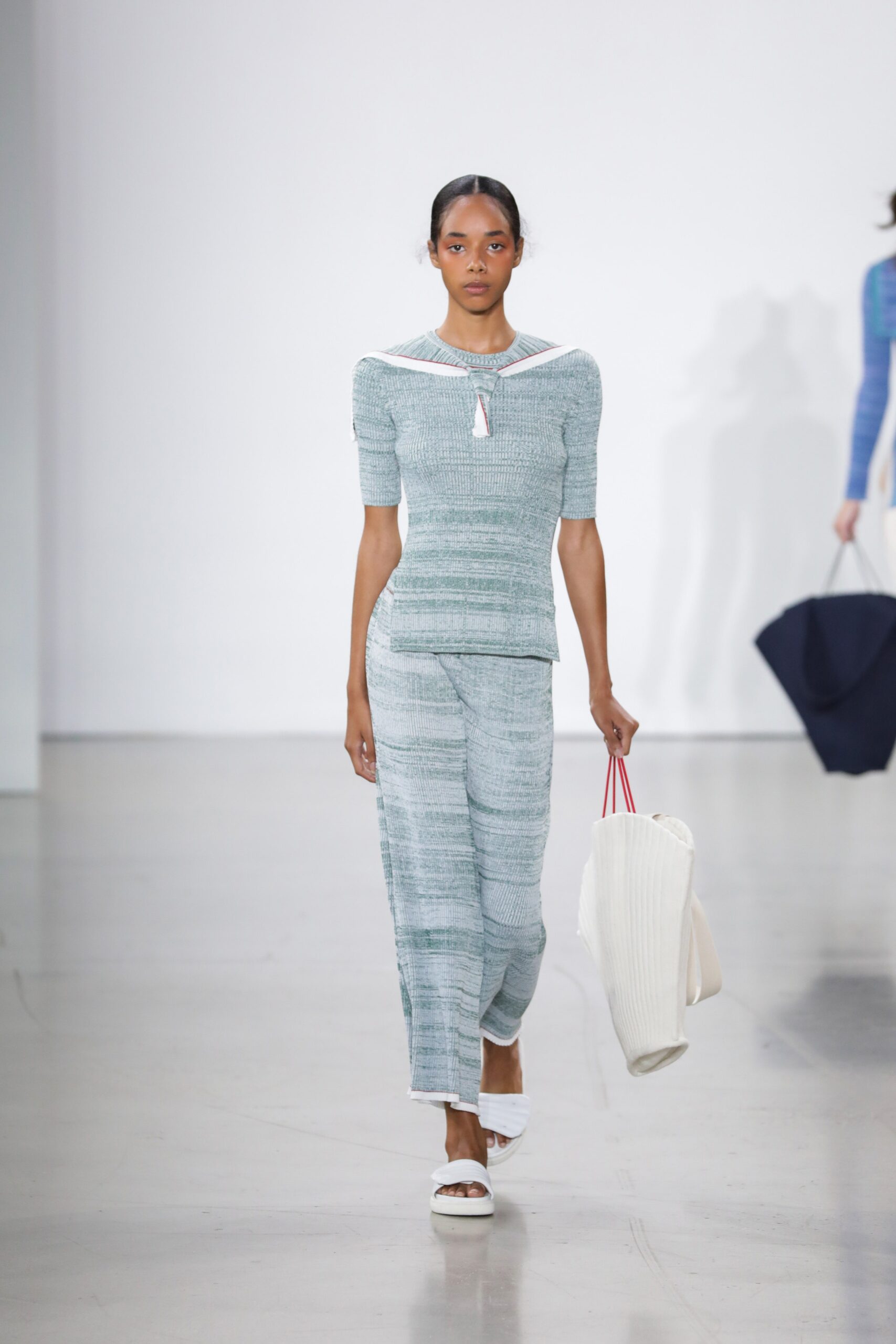 Bevza S/S 22 Look 315